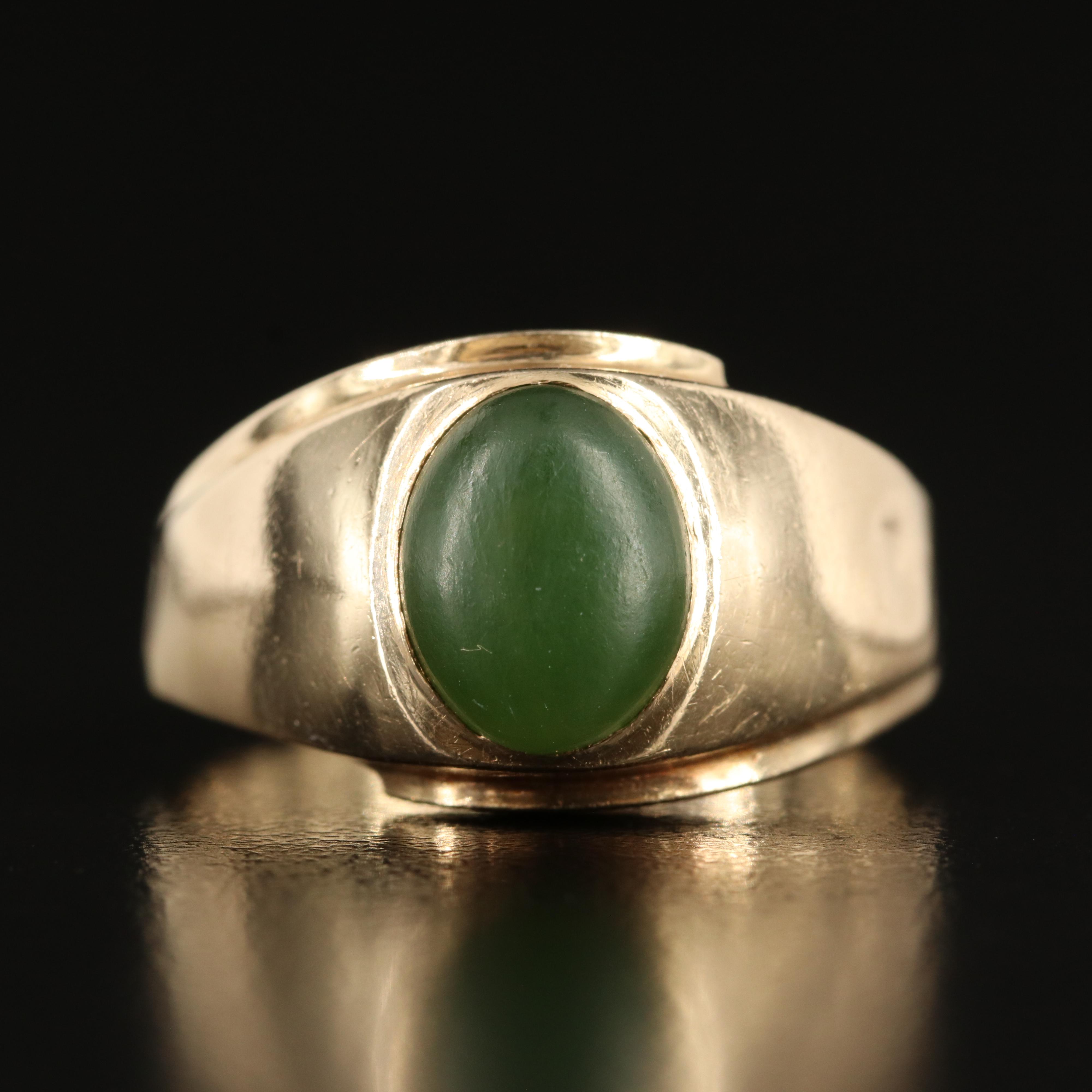 14K Nephrite Cabochon Ring