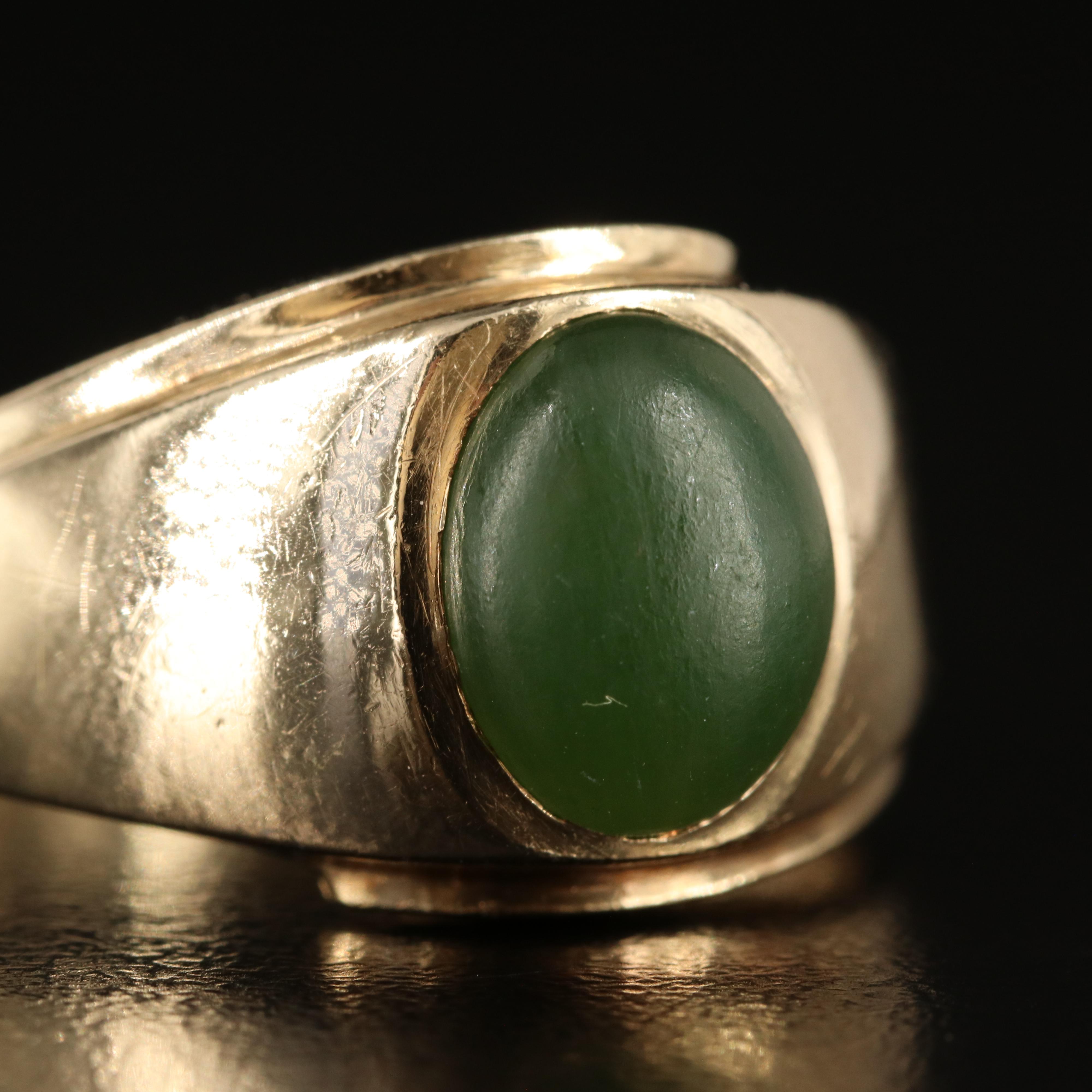 14K Nephrite Cabochon Ring