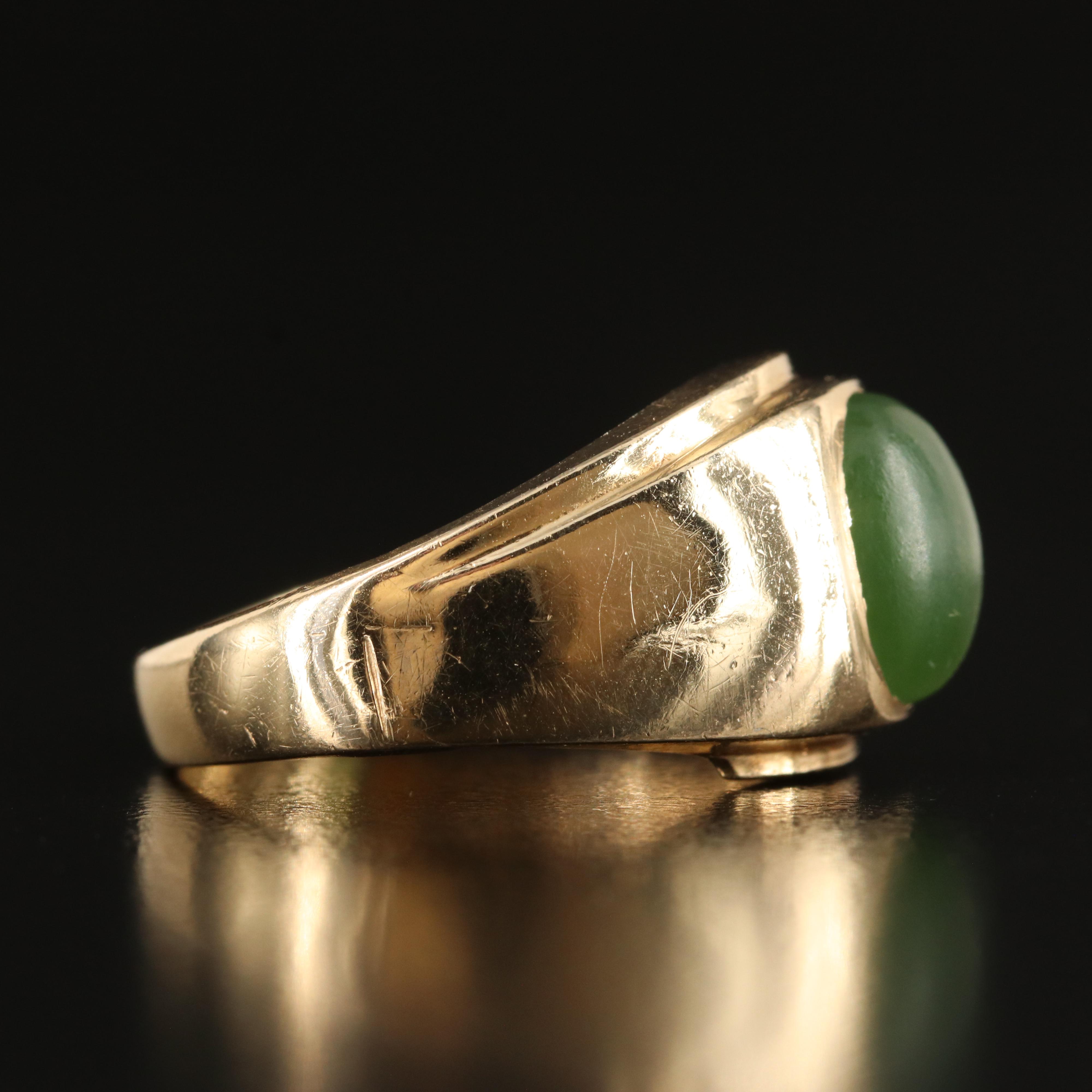 14K Nephrite Cabochon Ring
