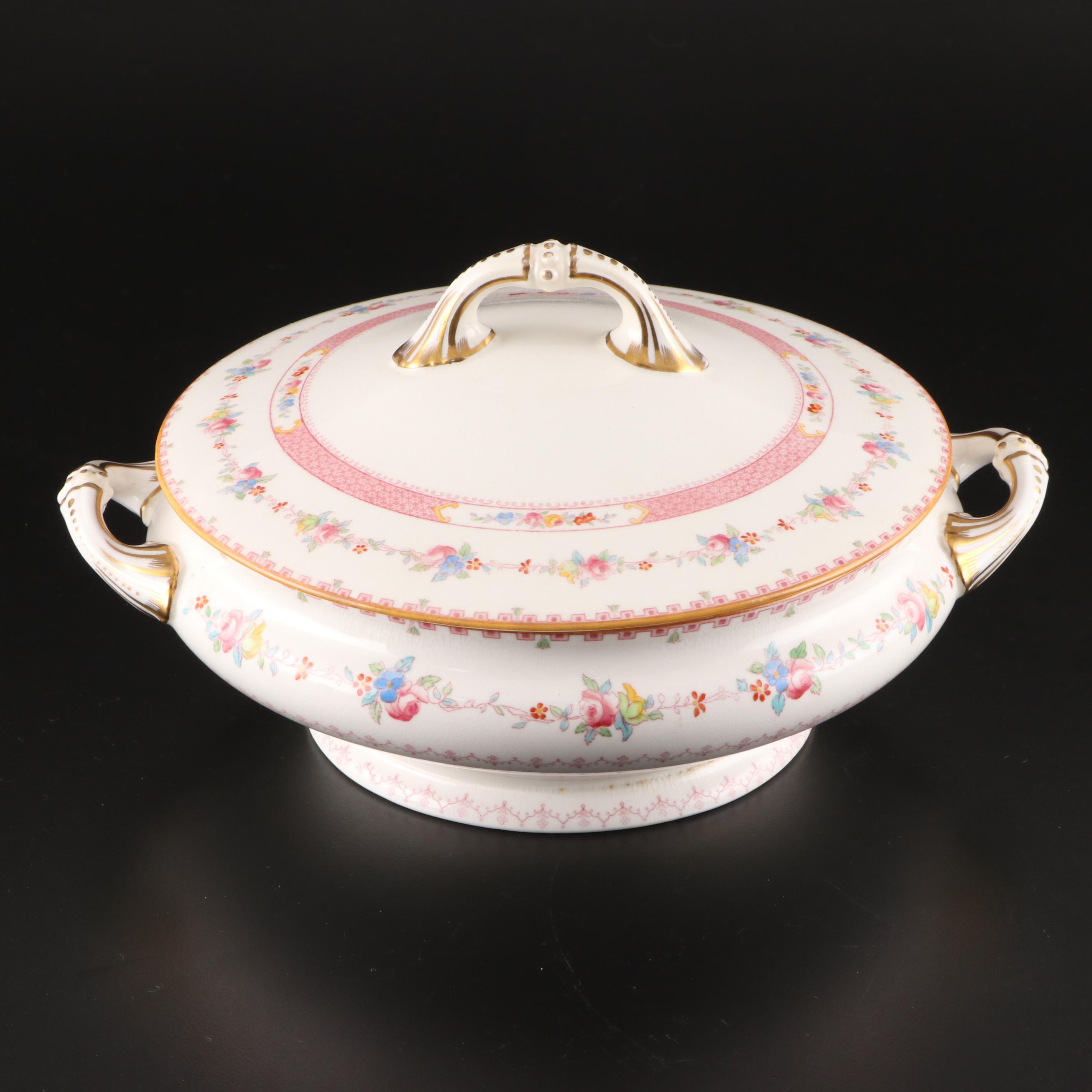 Royal Doulton "The Belgrade" Bone China Dinnerware, Early to Mid-20th Century