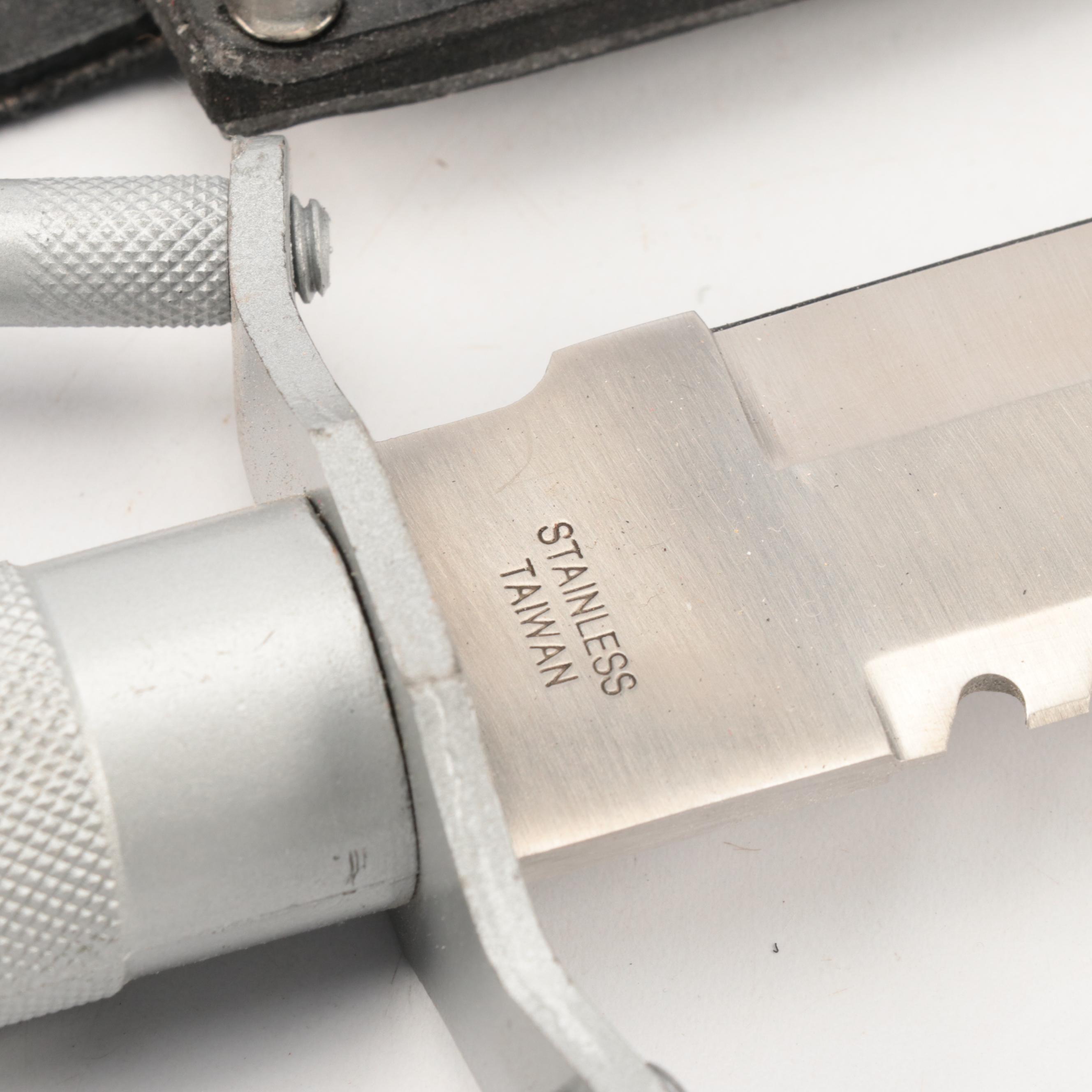 Stainless Steel Fixed Blade Hunting Knife with Leather Scabbard