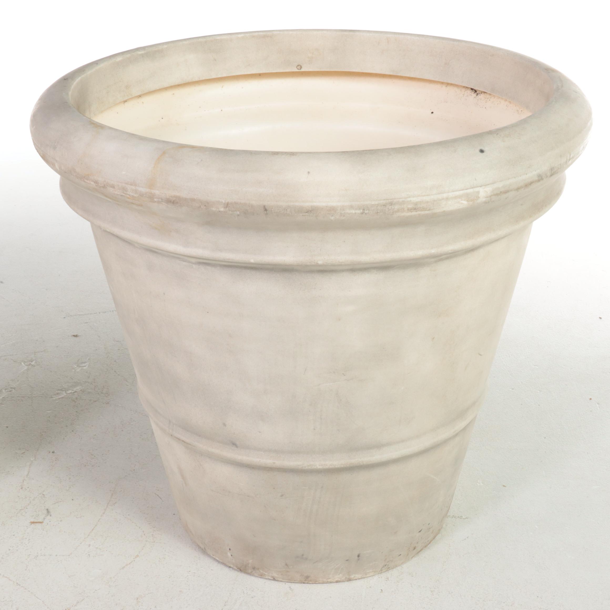 Large Plastic Outdoor Planters