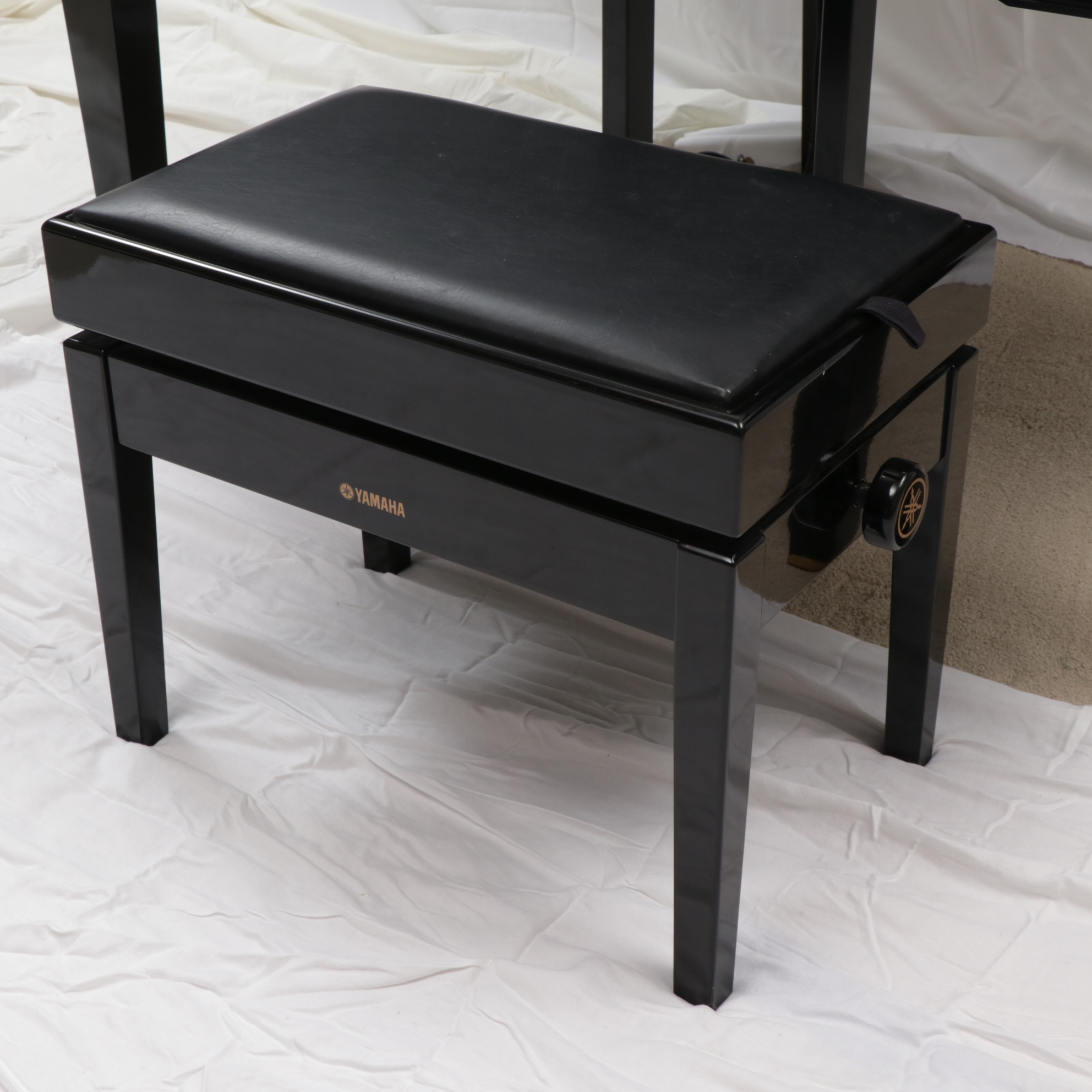 Yamaha Clavinova CVP-900 Digital Grand Piano