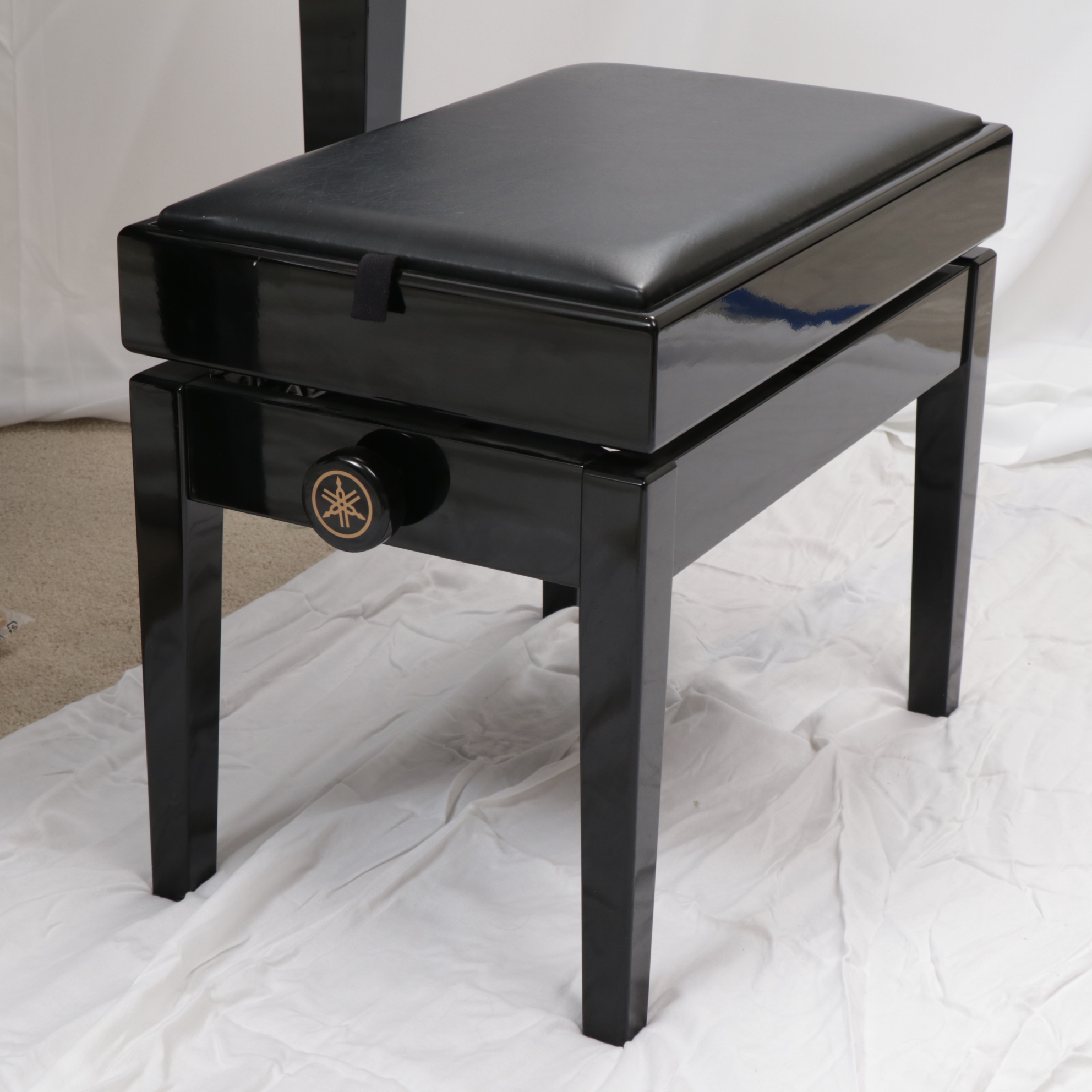 Yamaha Clavinova CVP-900 Digital Grand Piano