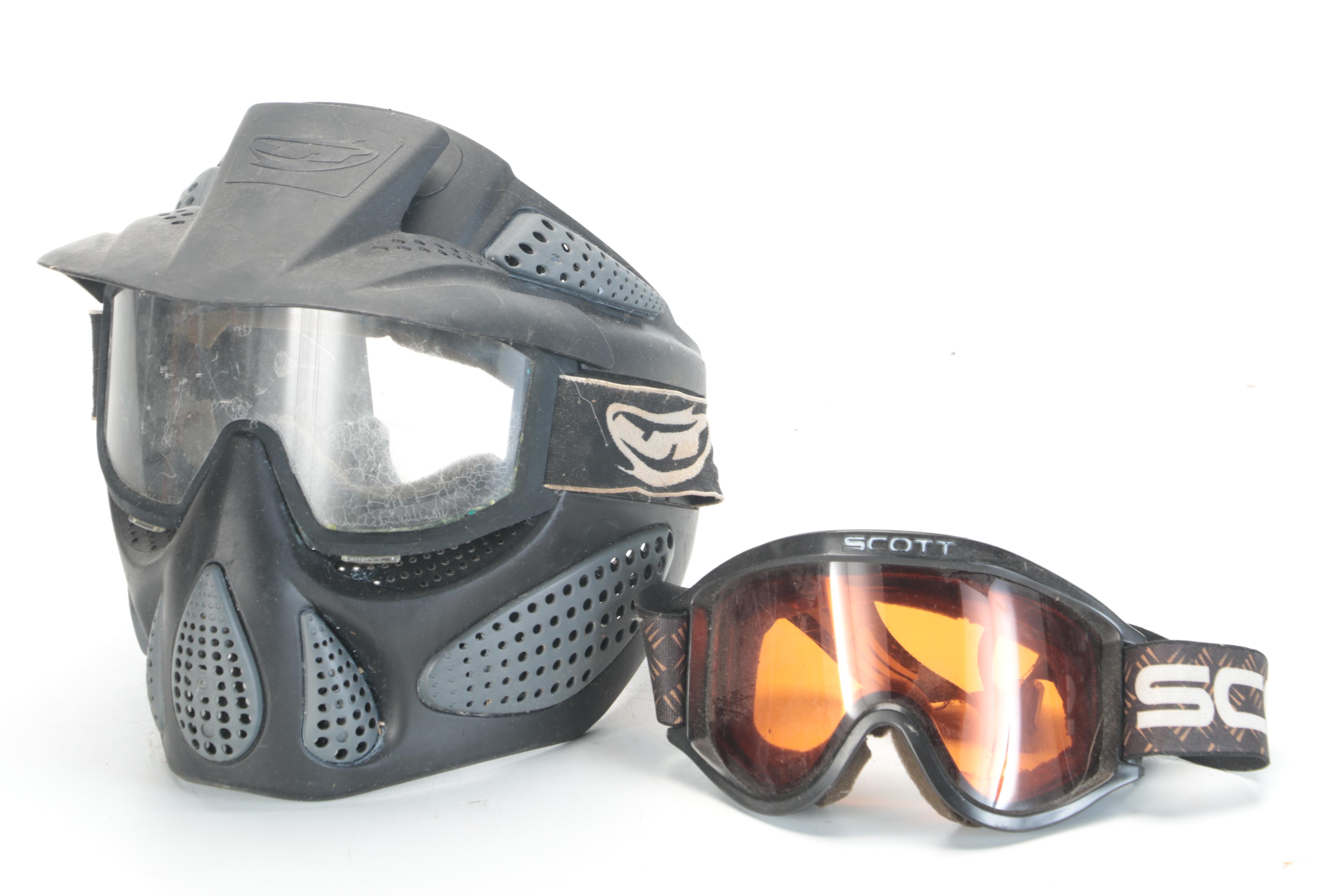 Avenger and Spyder Paintball Guns with Accessories