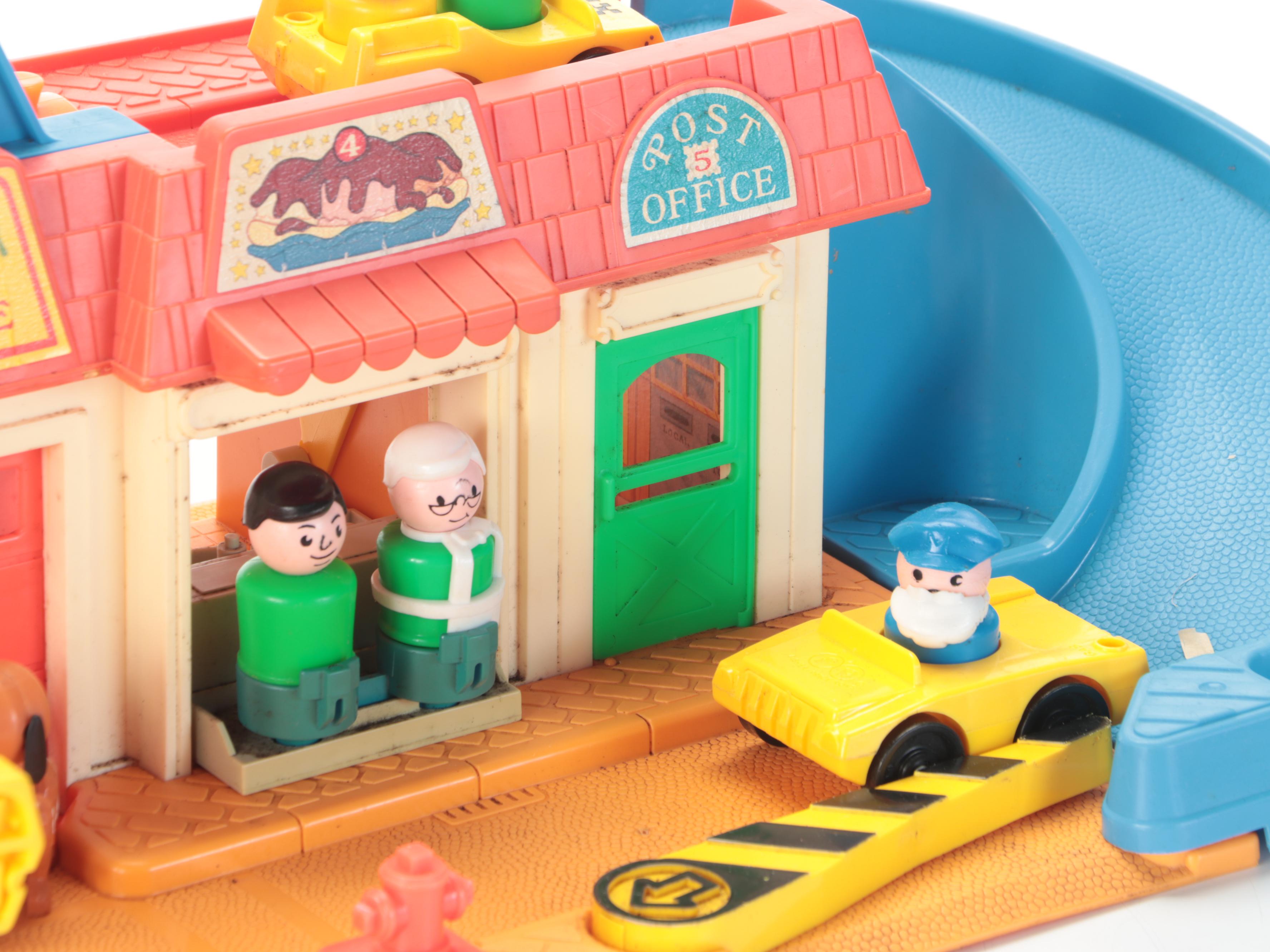 Fisher-Price Little People Main Street and School House, 1980s