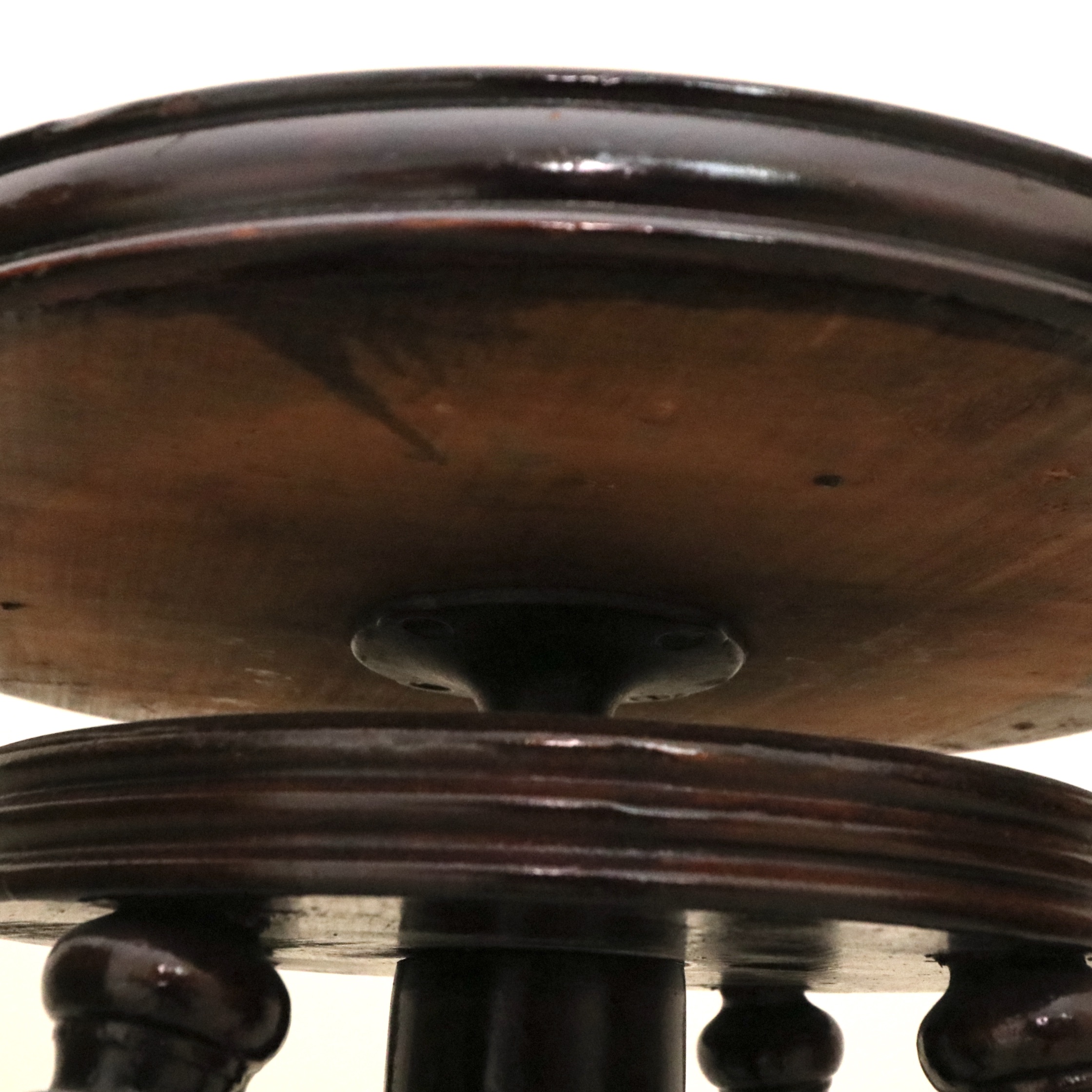 The Newman Brothers Organ Co. Victorian Parlor Upright Organ, Early 20th C.