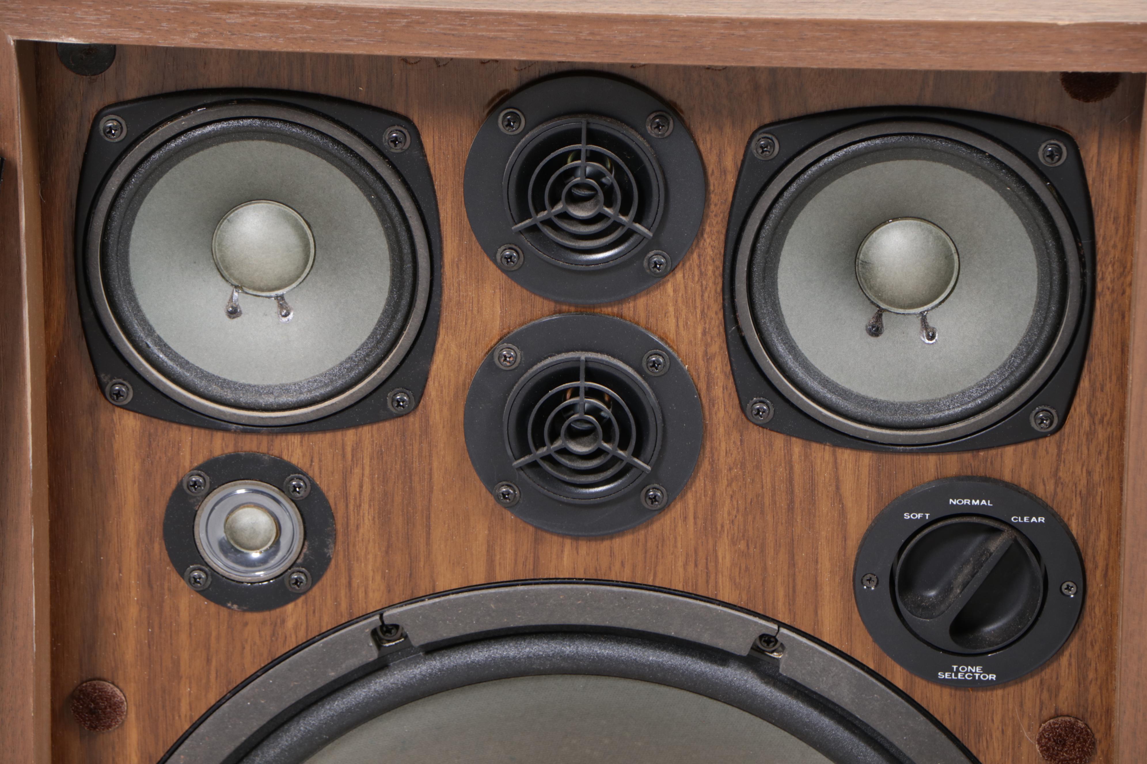 Pair of Kenwood KL-777A Speakers