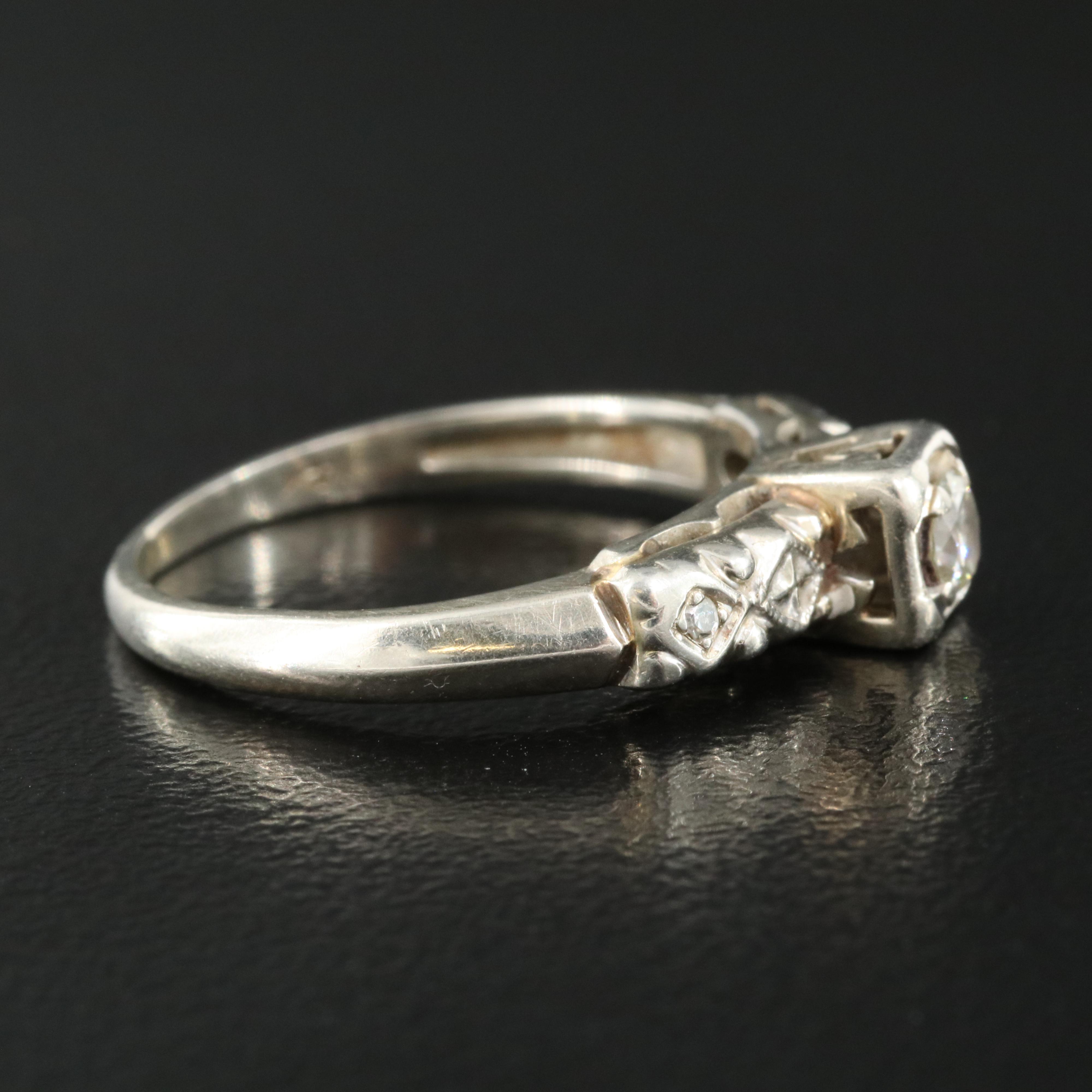 14K 0.15 CTW Diamond Ring