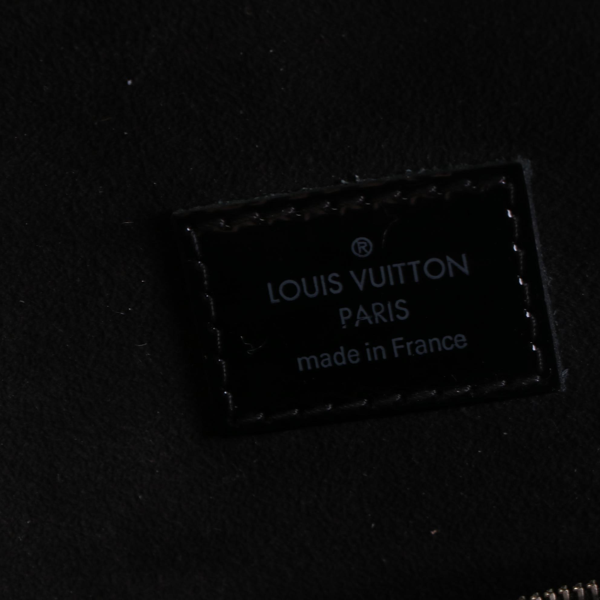 Louis Vuitton Pont-Neuf Bag in Black Electric Epi Leather