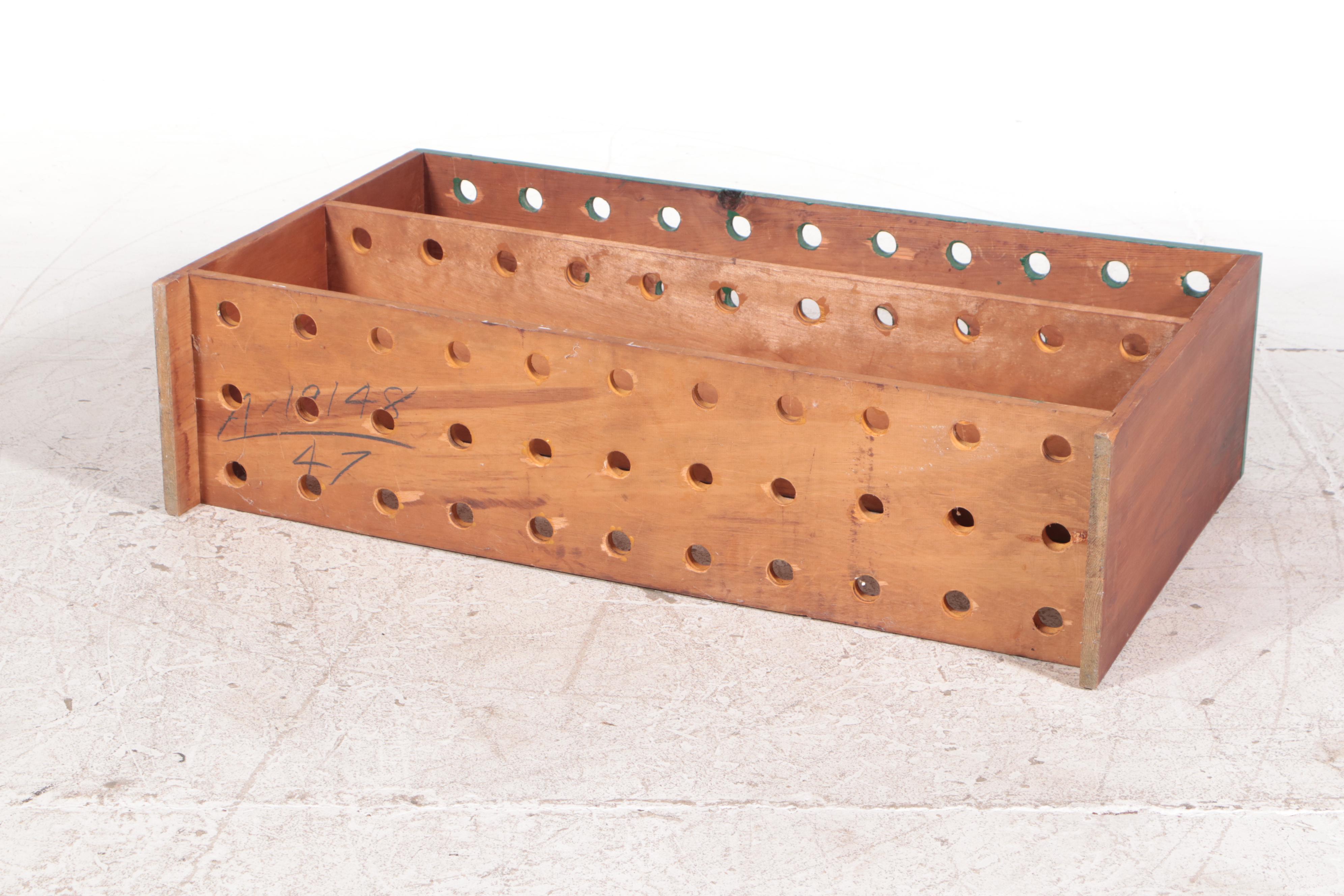 Parcel-Painted Wood Three-Piece Pool Cue Storage Unit