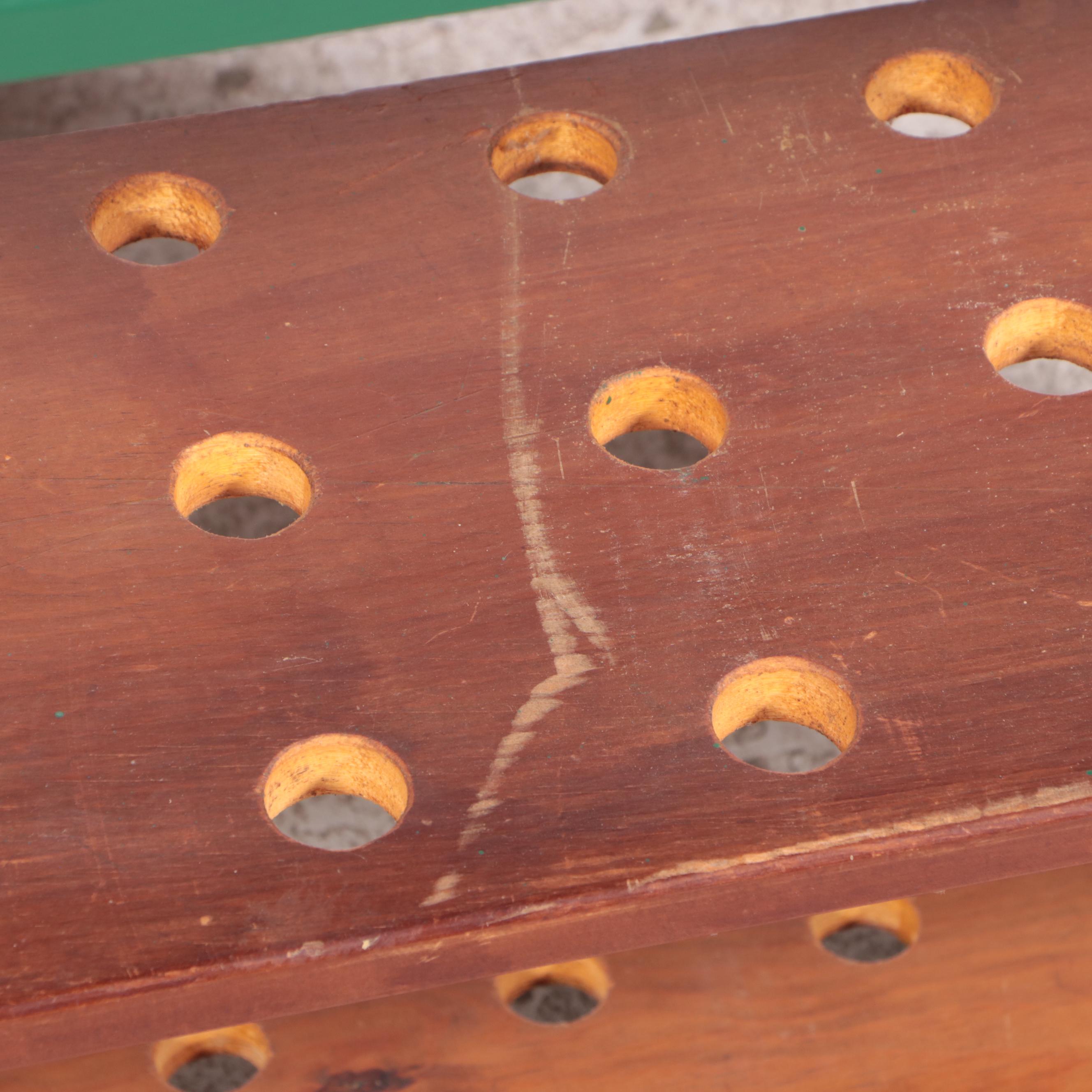 Parcel-Painted Wood Three-Piece Pool Cue Storage Unit