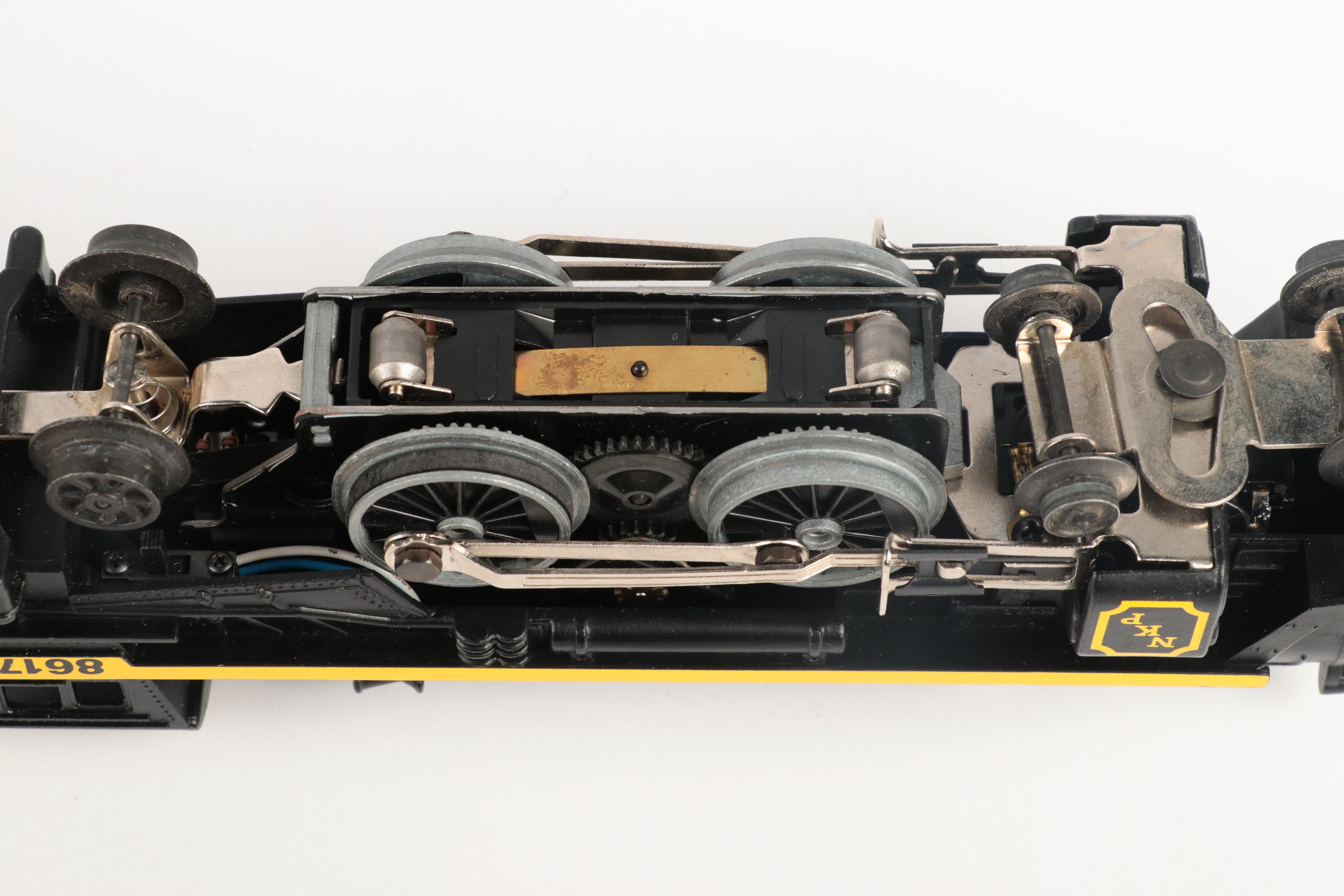 Lionel Nickel Plate Special Model Train Set