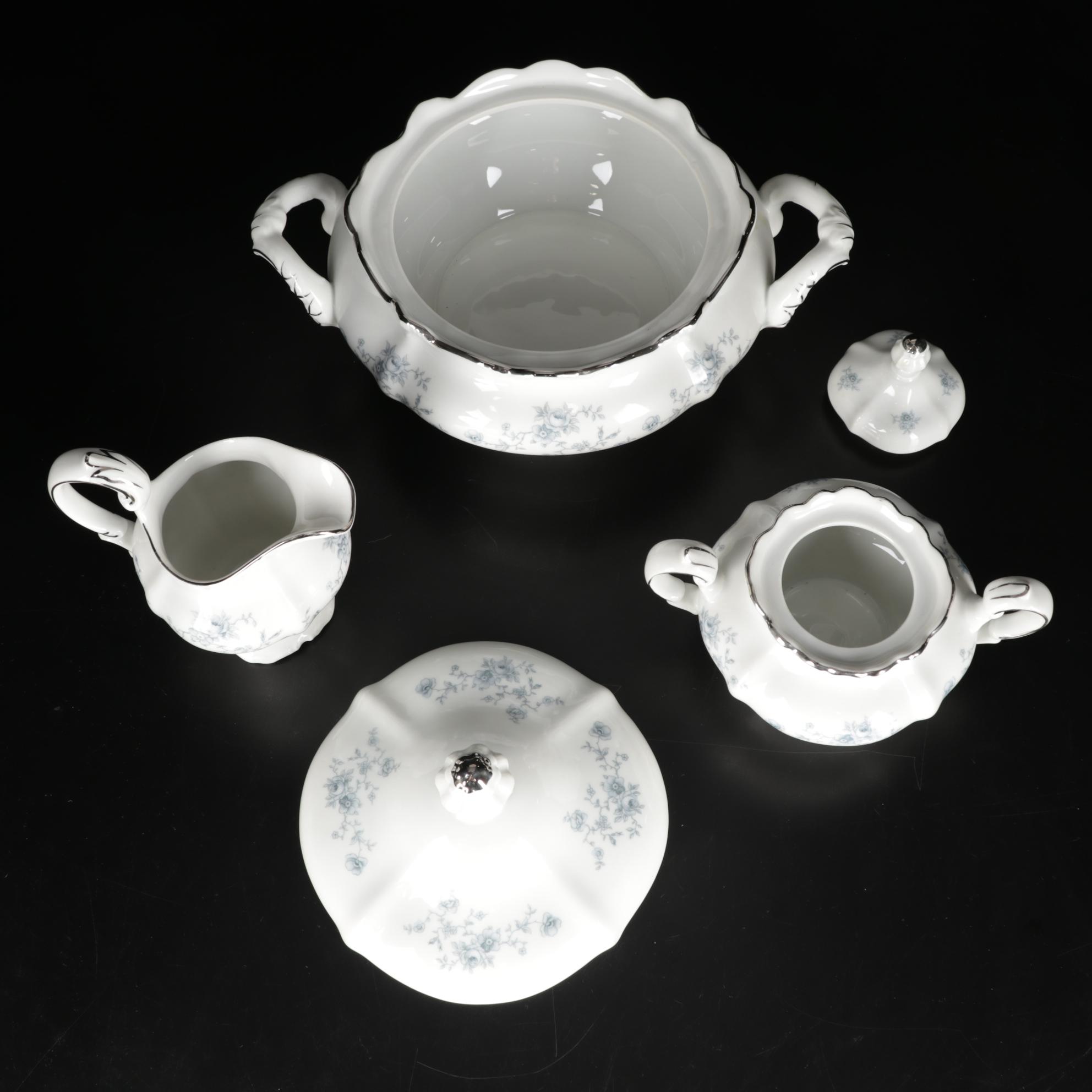 Johann Haviland Bavaria Germany 99-Piece Blue Garland China Set