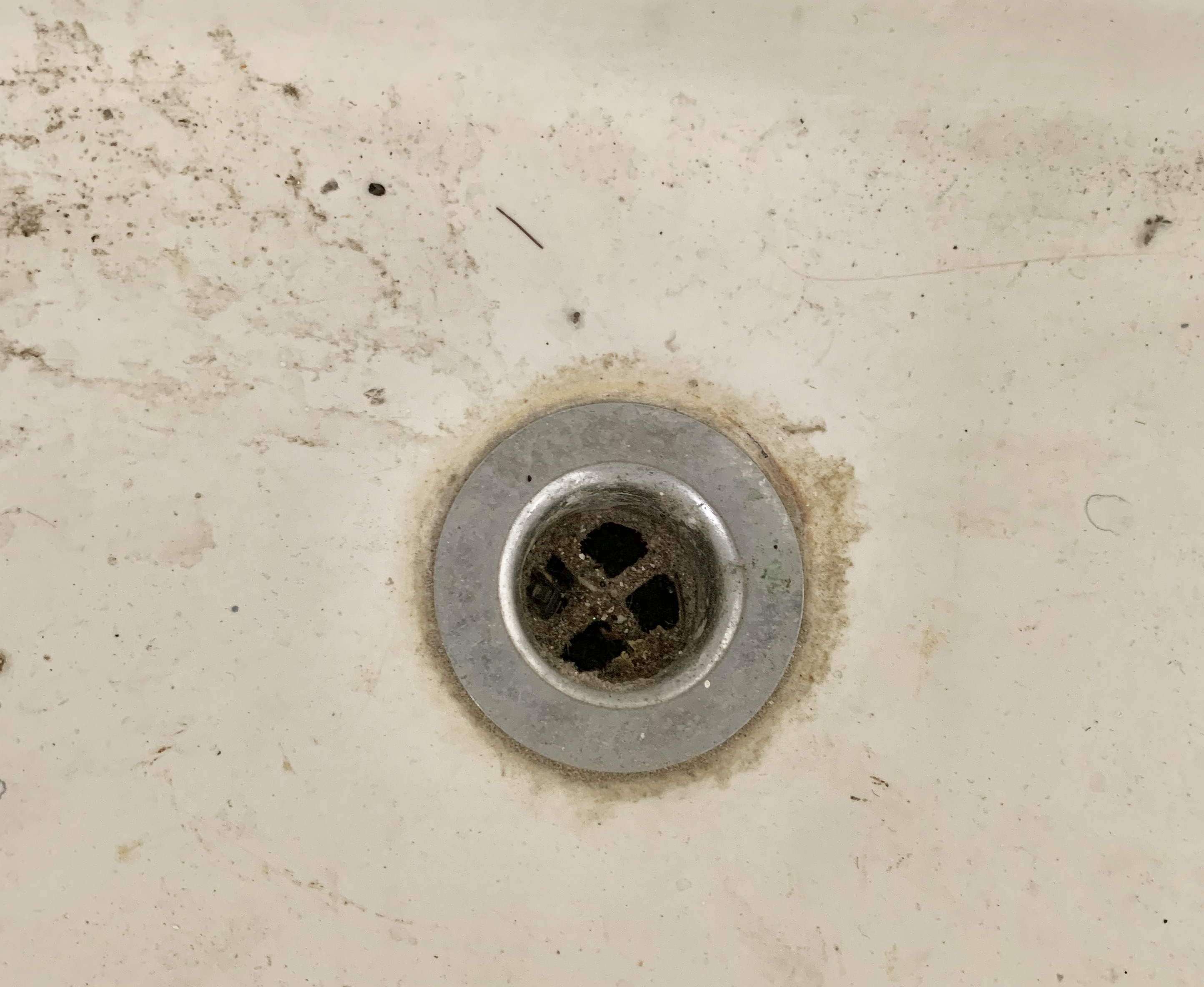 Cast Iron Claw Foot Bathtub