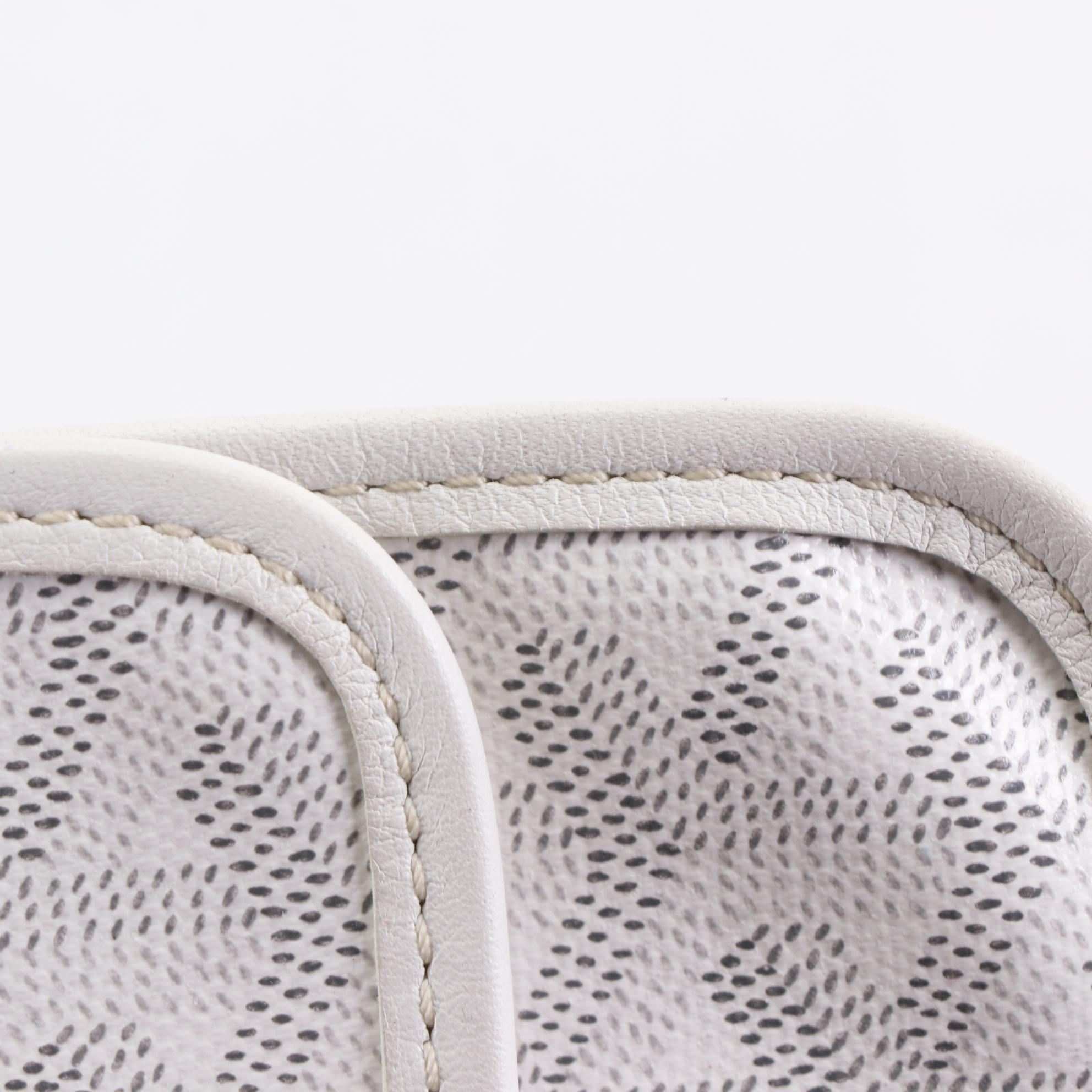 Goyard Saint Louis Pouch in White Goyardine Coated Canvas
