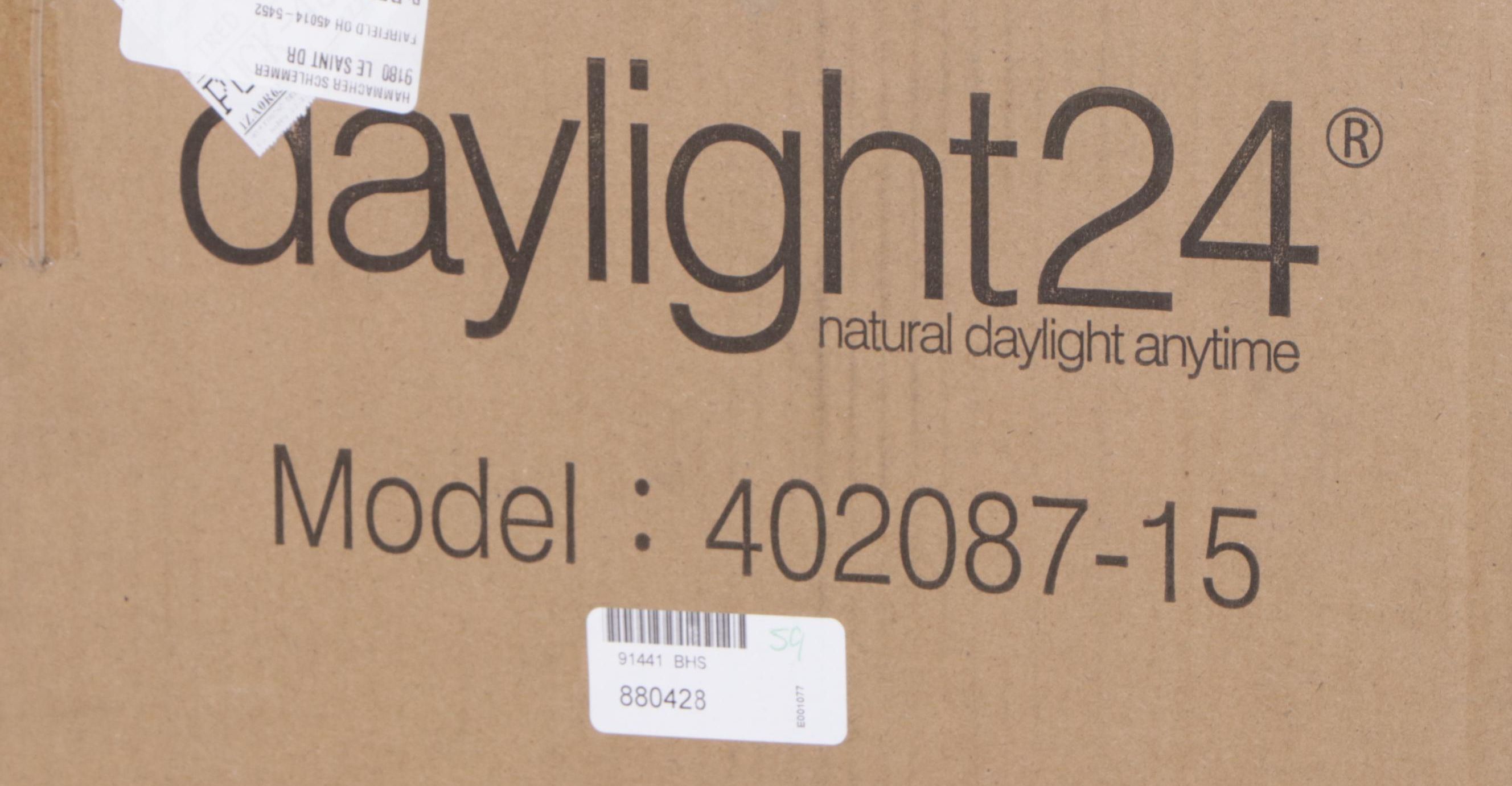 Brightness Zooming Natural Light Lamp