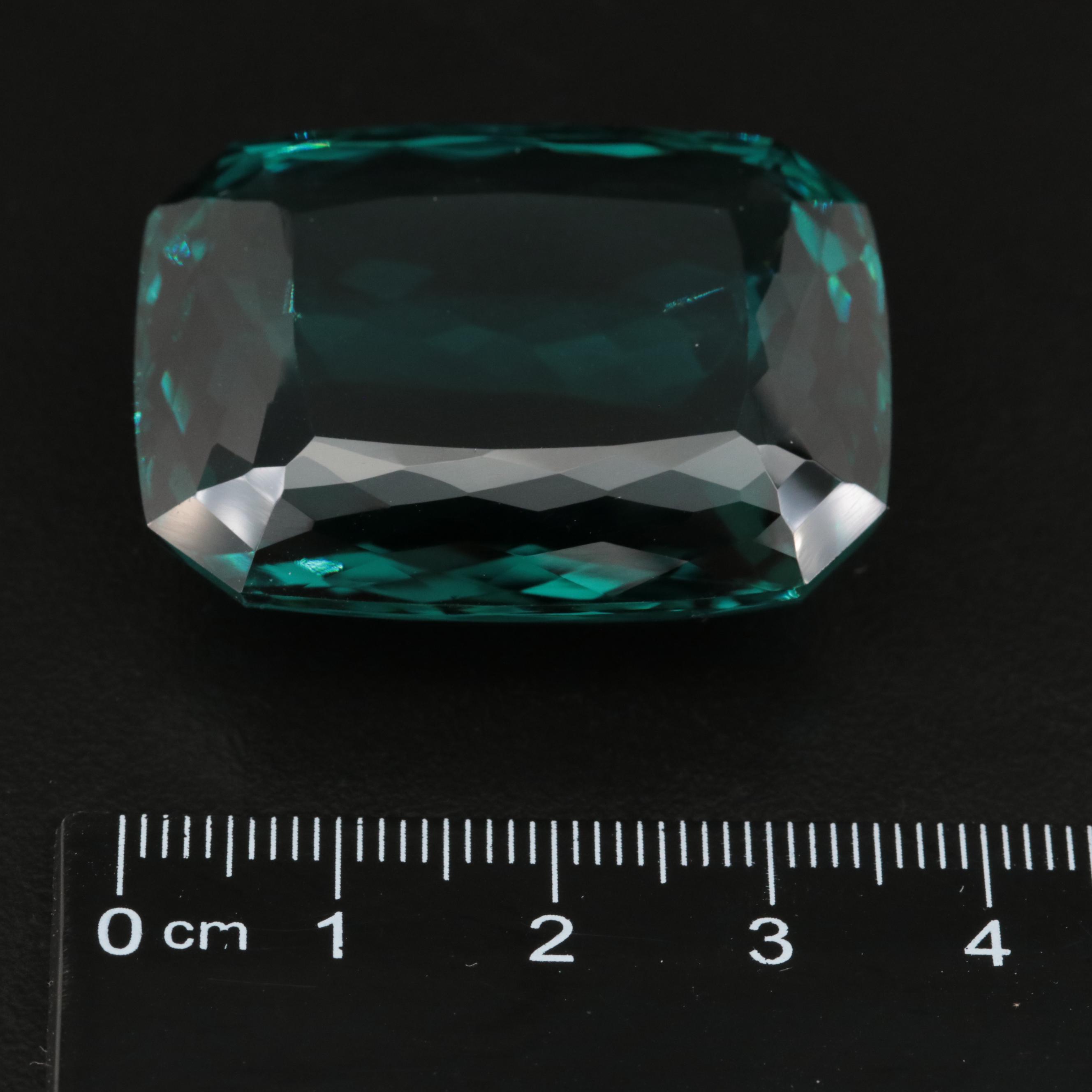 Loose 109.35 CT Lab Grown Quartz