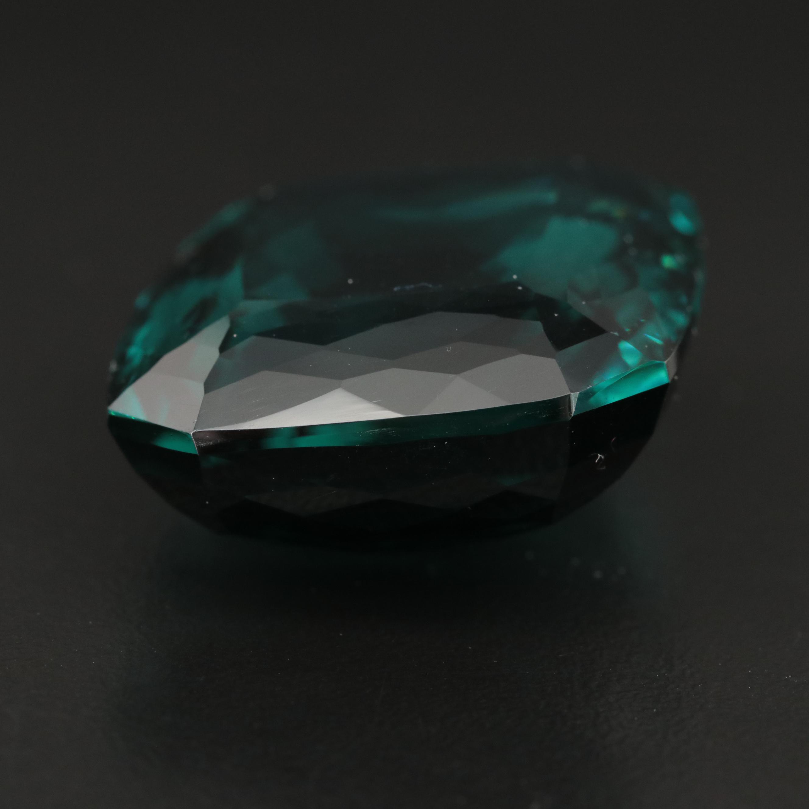 Loose 109.35 CT Lab Grown Quartz