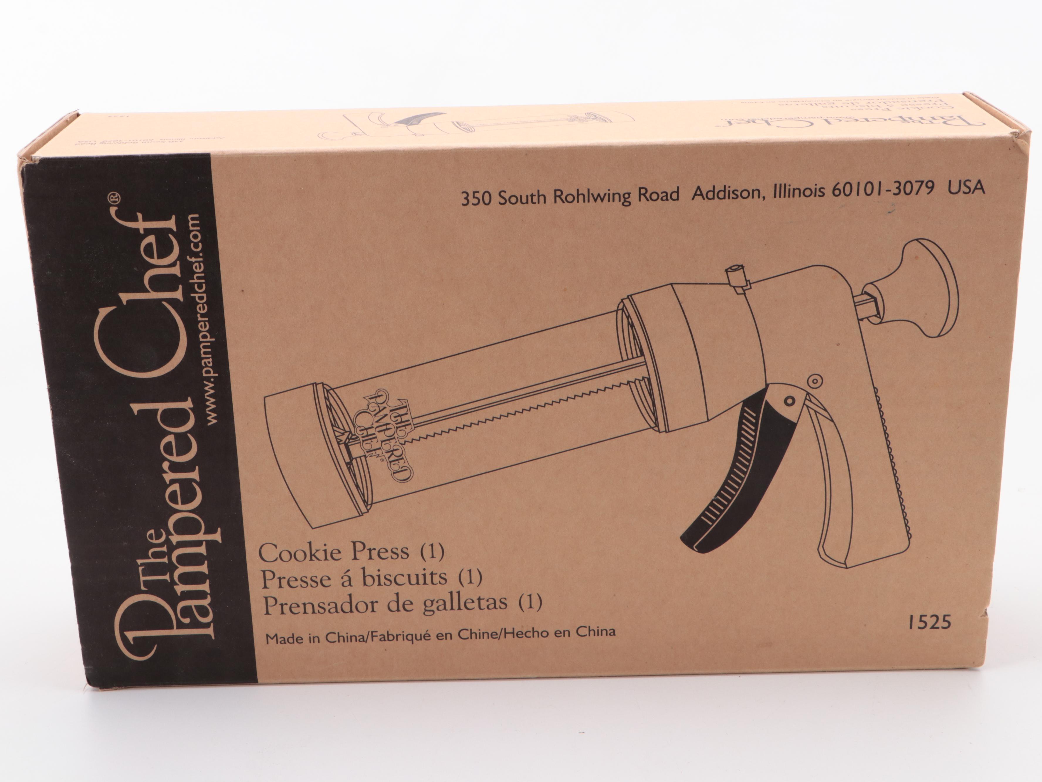 Pampered Chef Plastic Cookie Press with Other Kitchen Gadgets