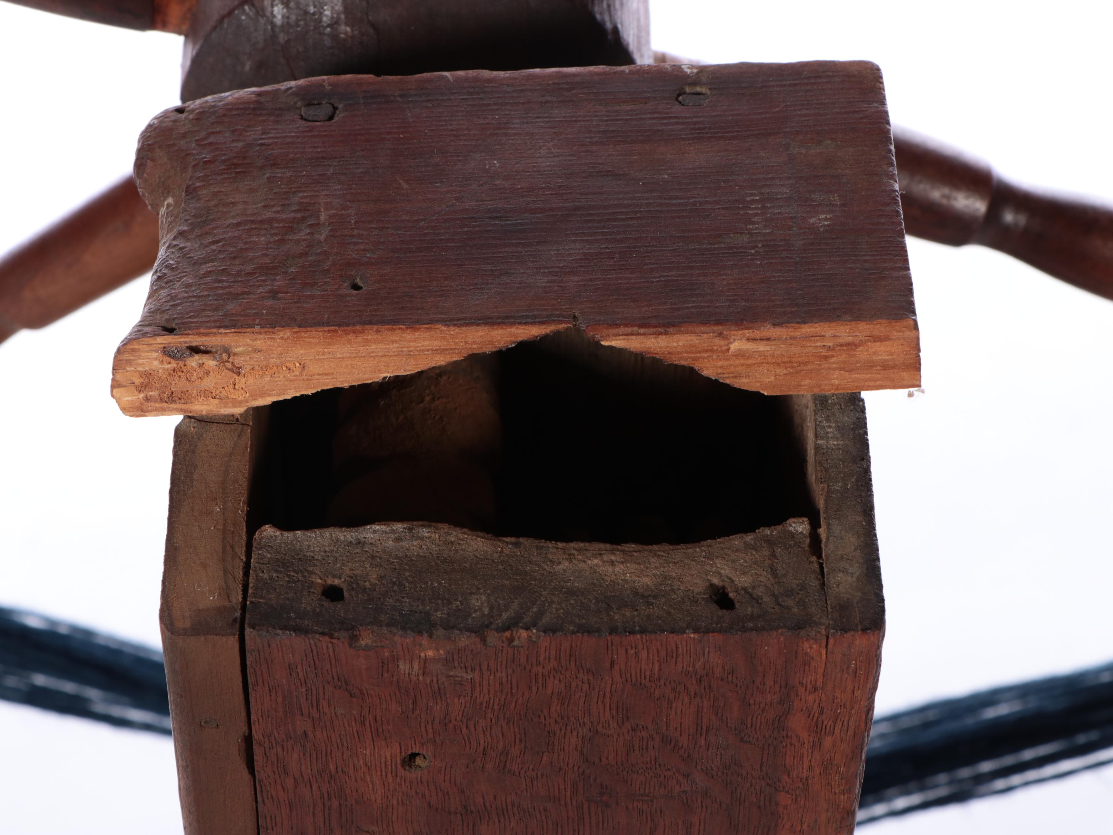 Primitive Walnut Wool Winder, 19th Century