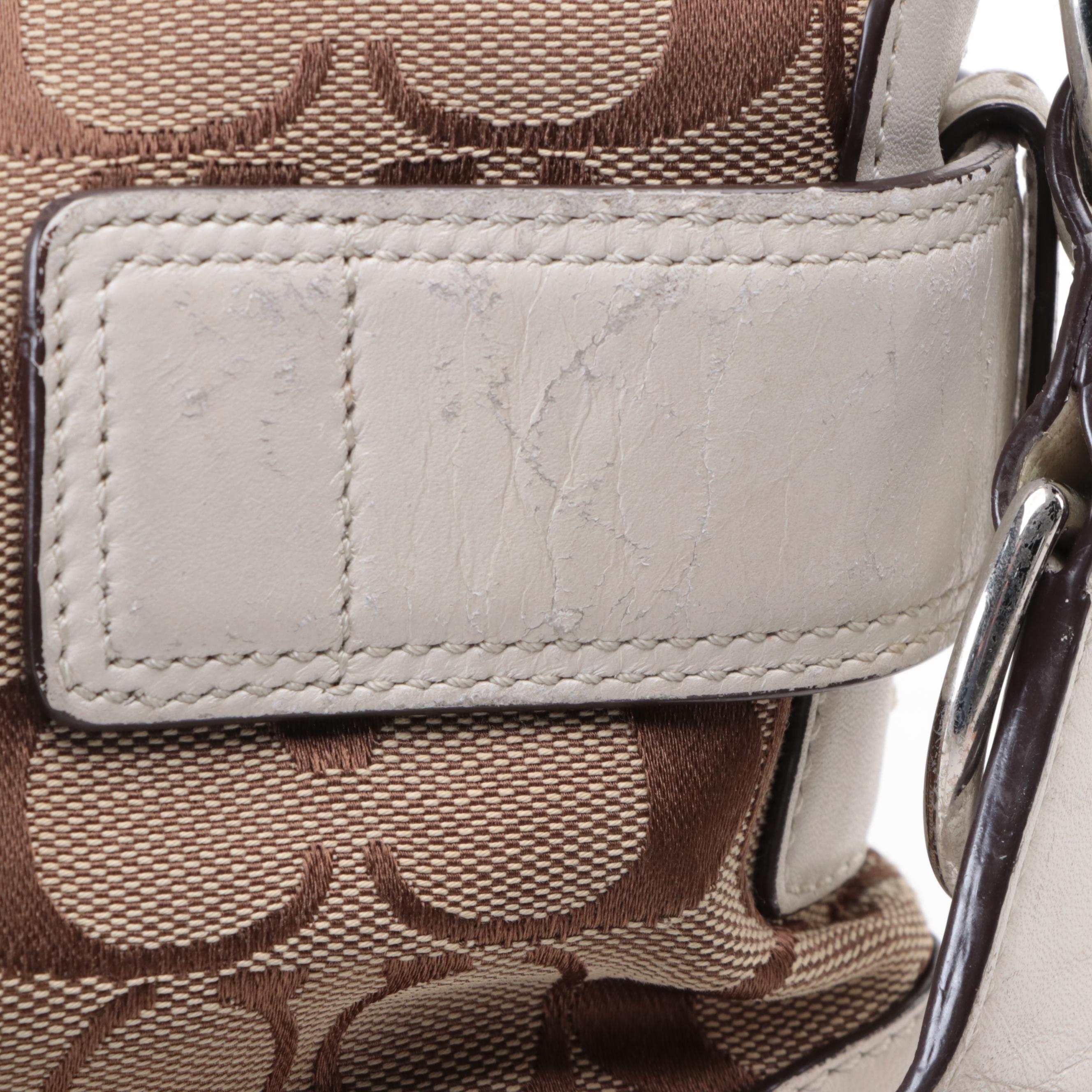 Coach Shoulder Bag in Signature Canvas with Leather Trim