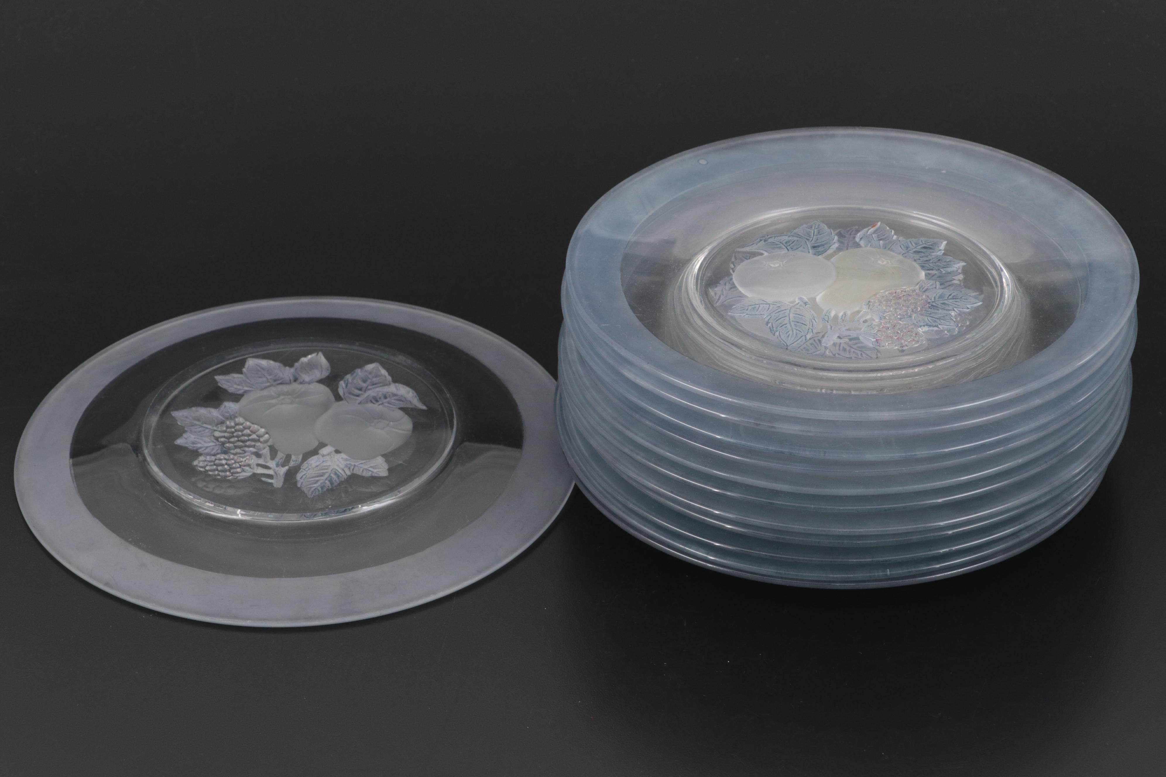 Wedgwood "Strawberry and Vine" Bone China Dinnerware, 1988