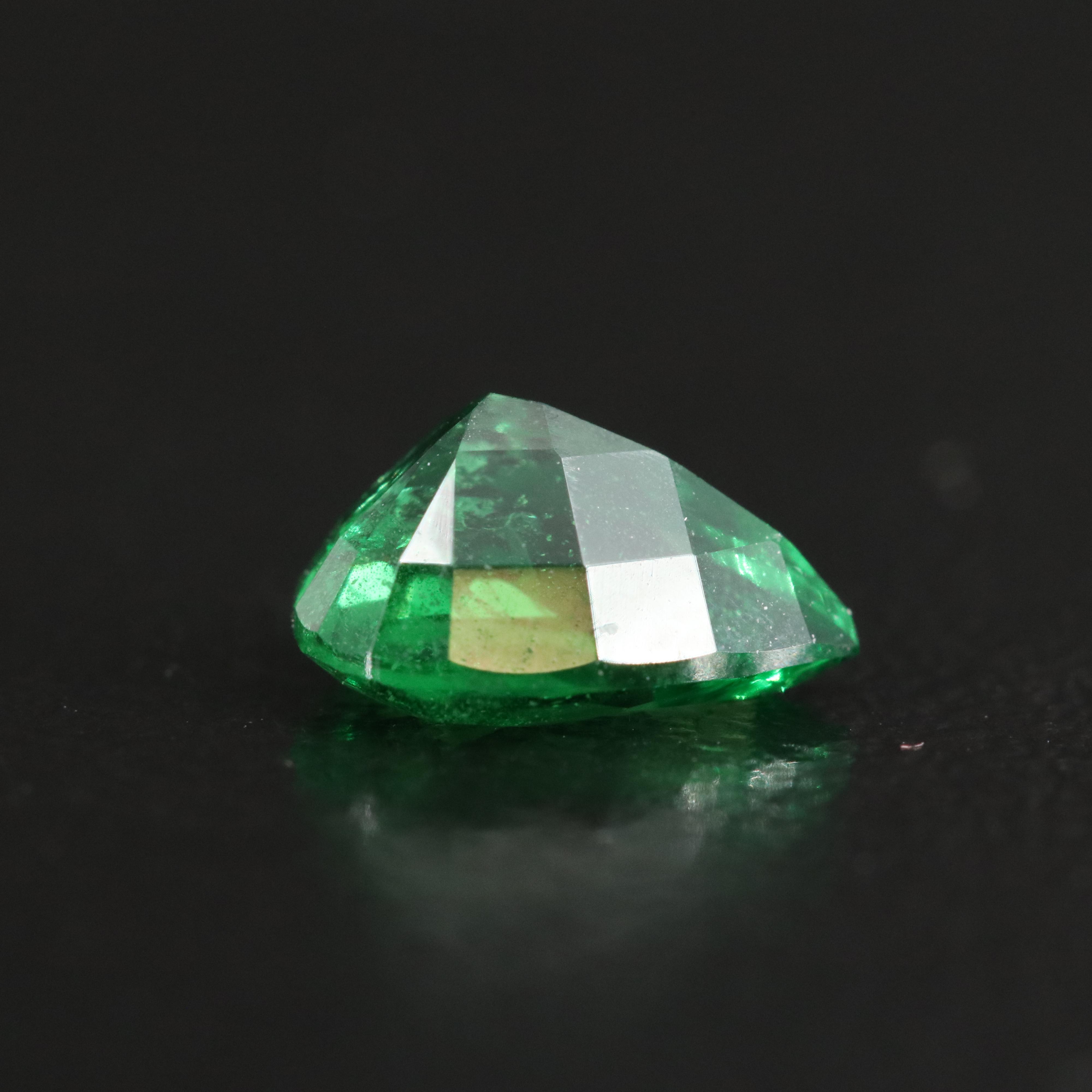 Loose 1.07 CT Tsavorite with GIA Report