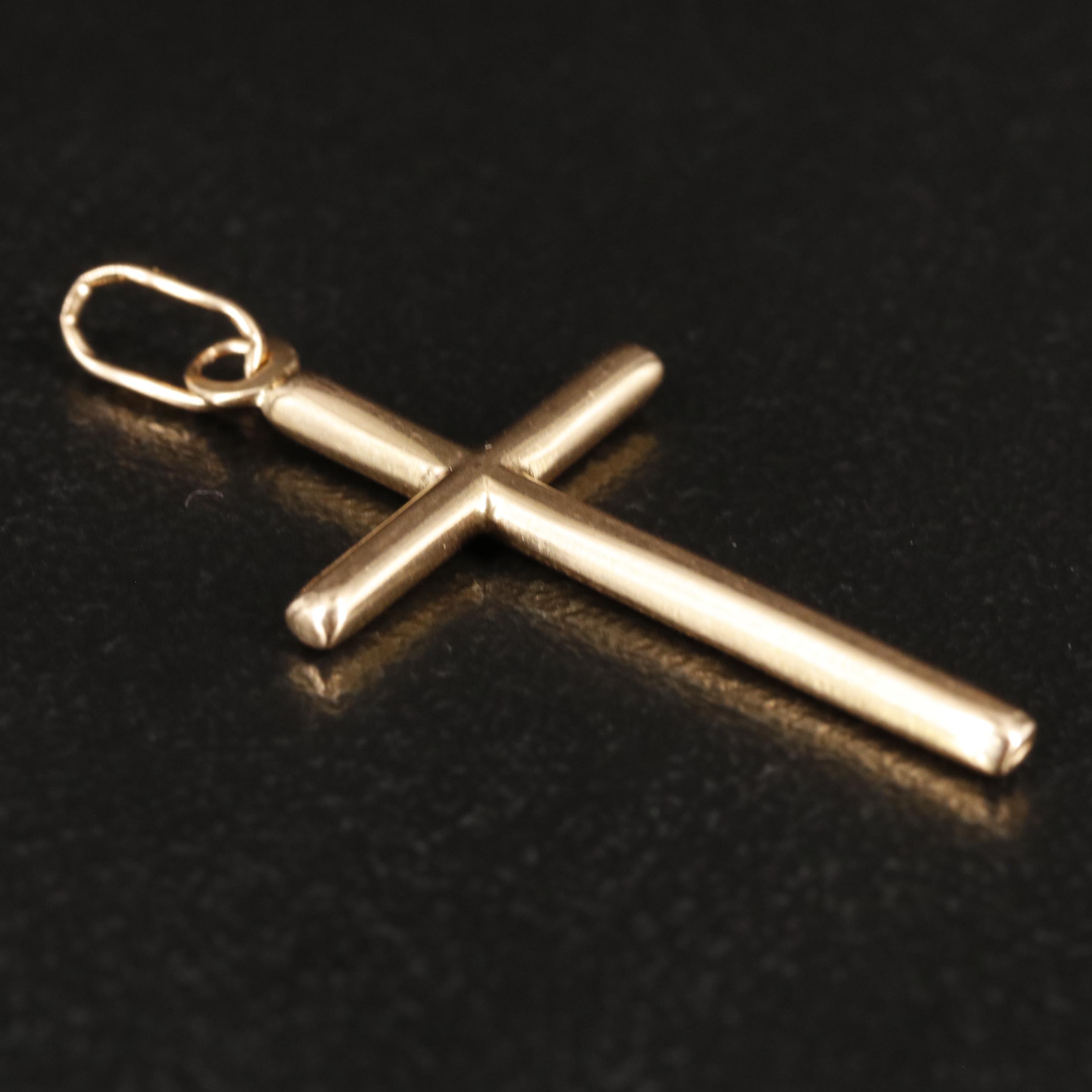 18K Minimalist Cross Pendant