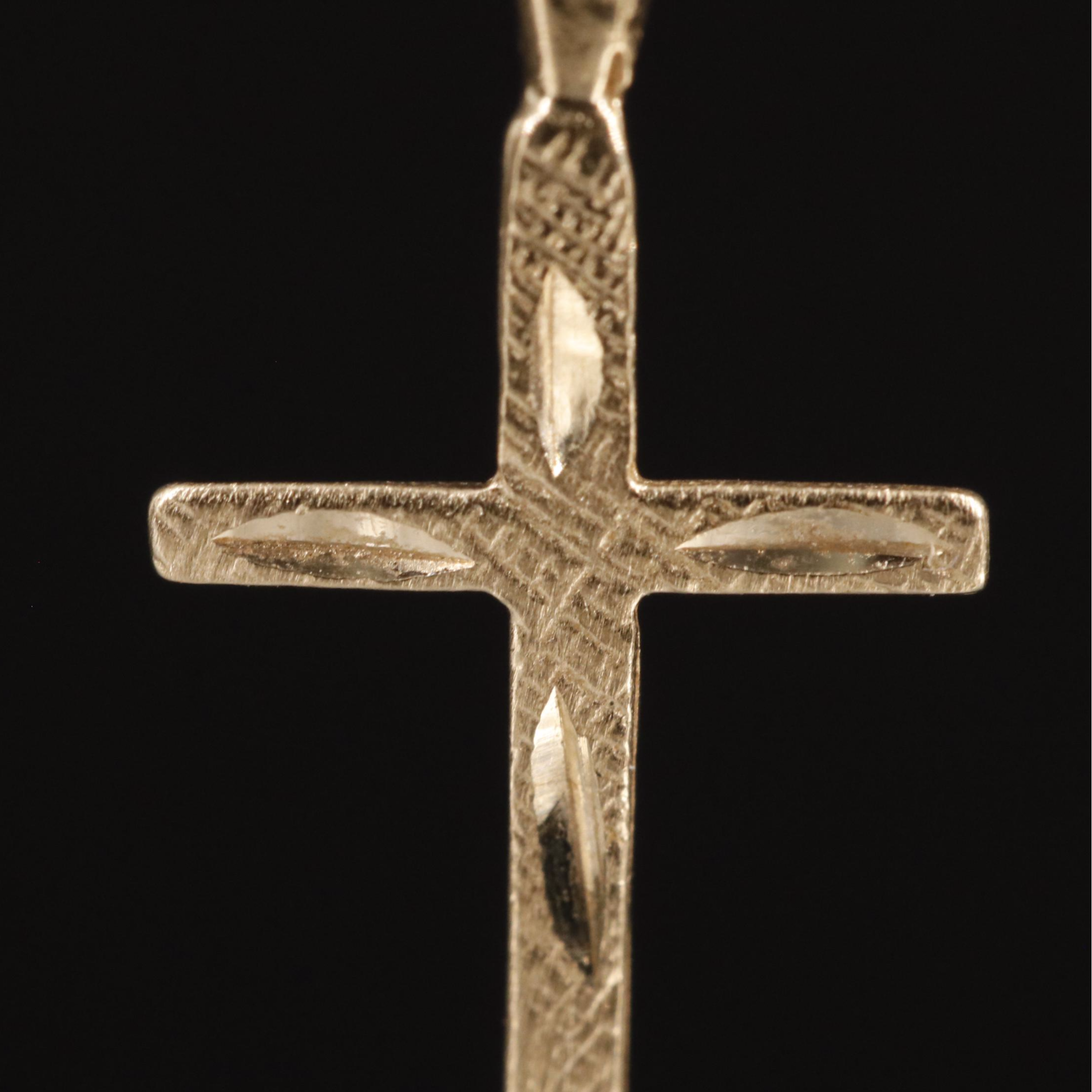 14K Diamond Cut Cross Pendant