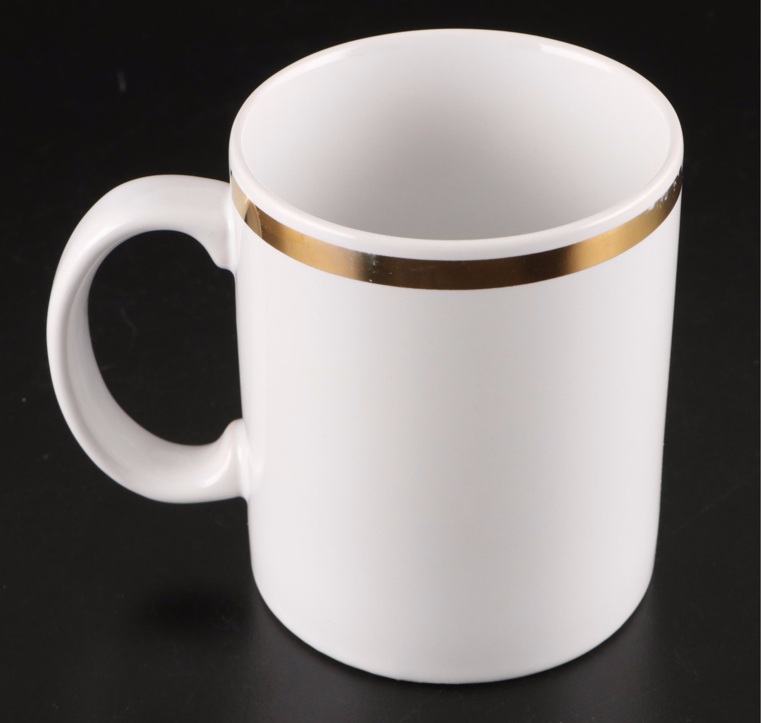 Eddie Bauer Home Pinecone Dinnerware