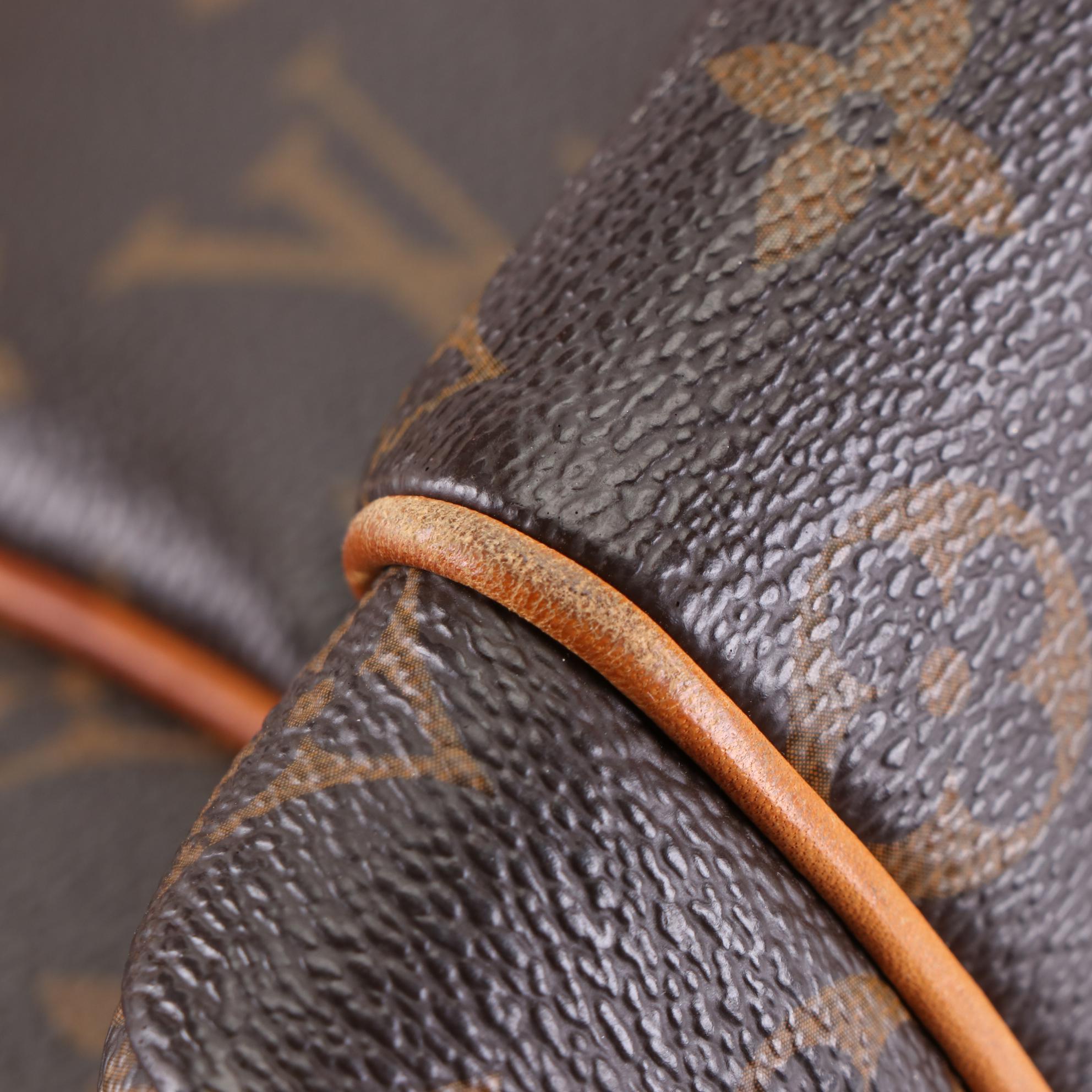 Louis Vuitton Totally Bag in Monogram Canvas