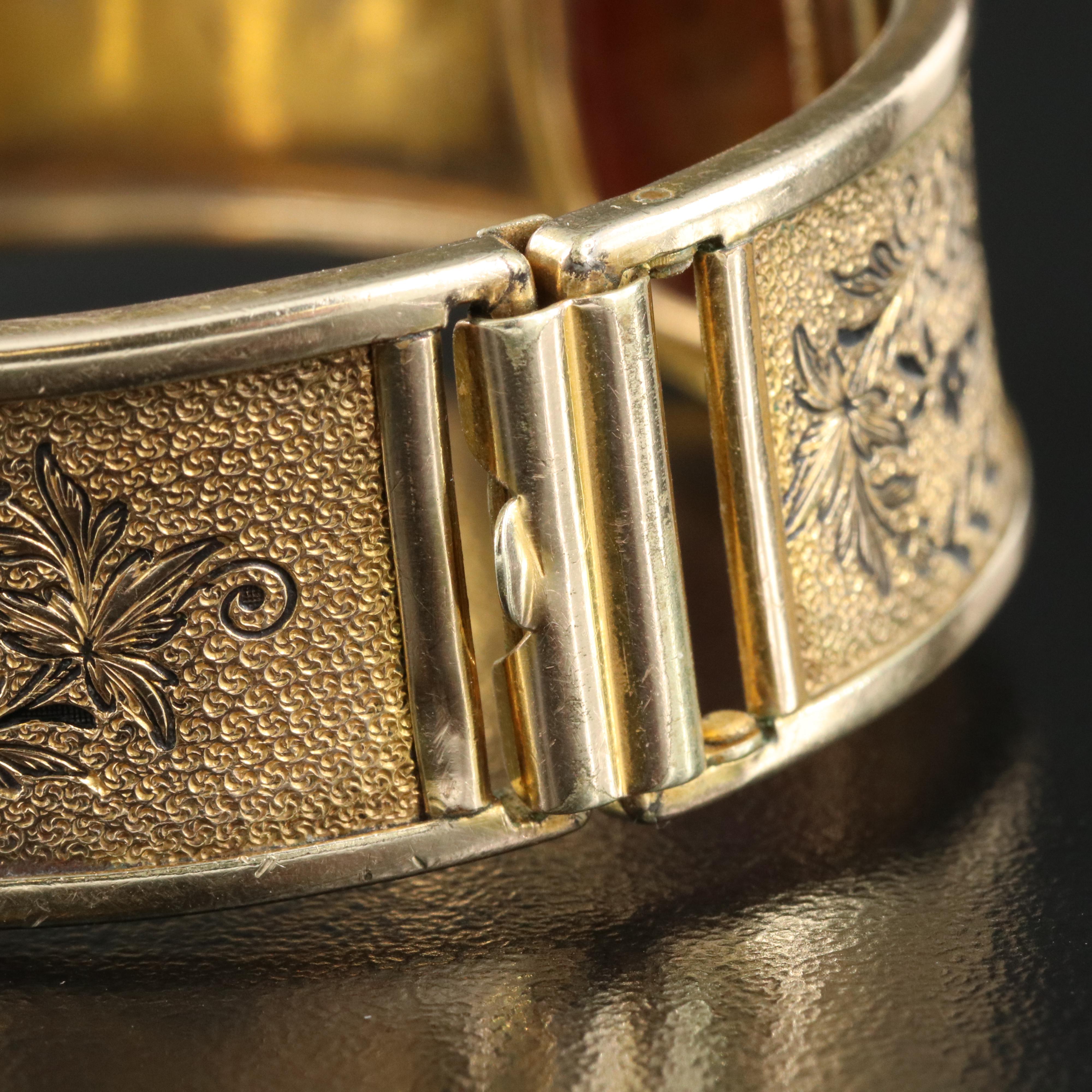 Simmons Taille d'Epargné Carnelian Intaglio and Resin Enamel Bracelet