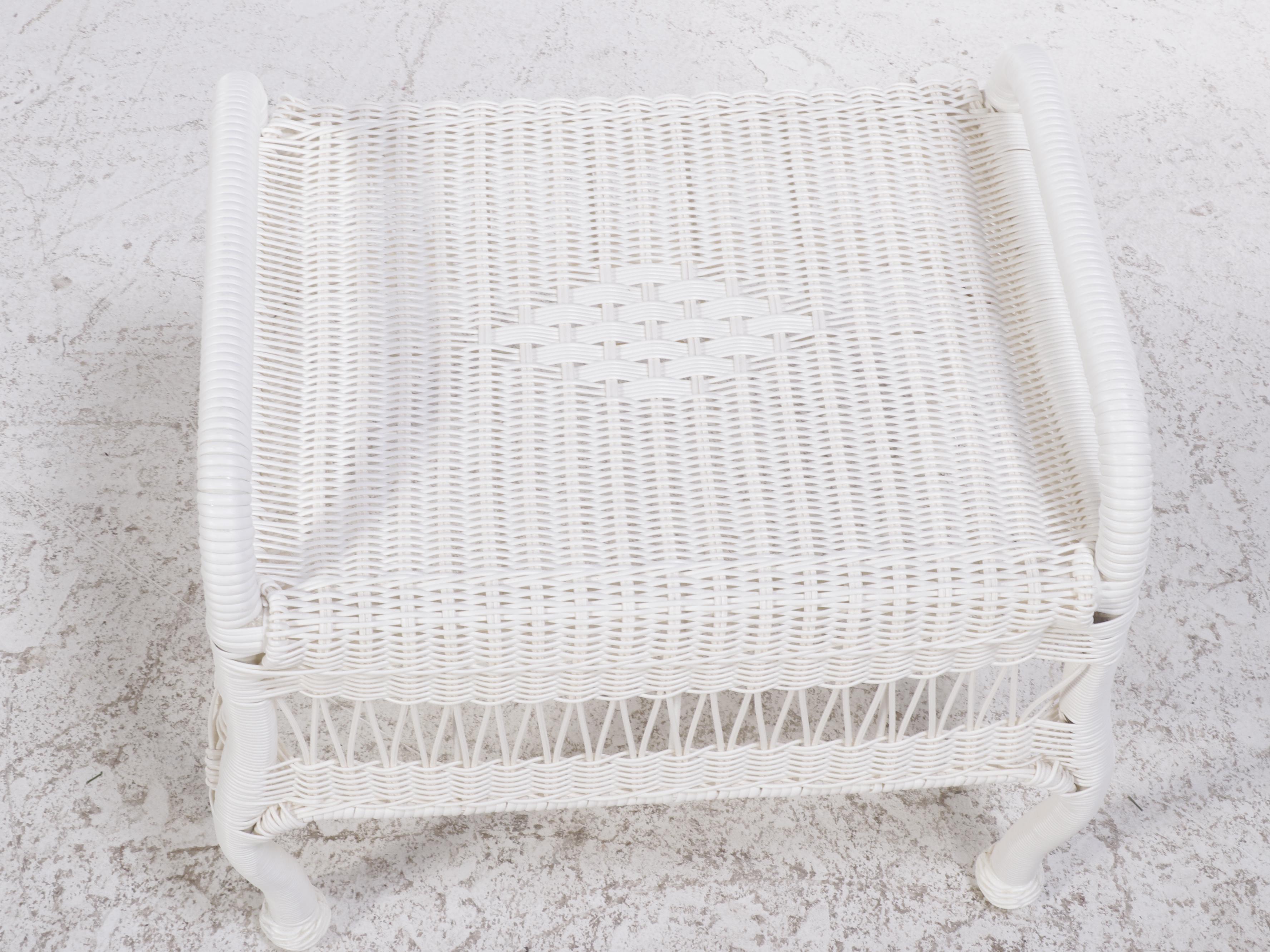 White Resin Wicker Side Table with Stool