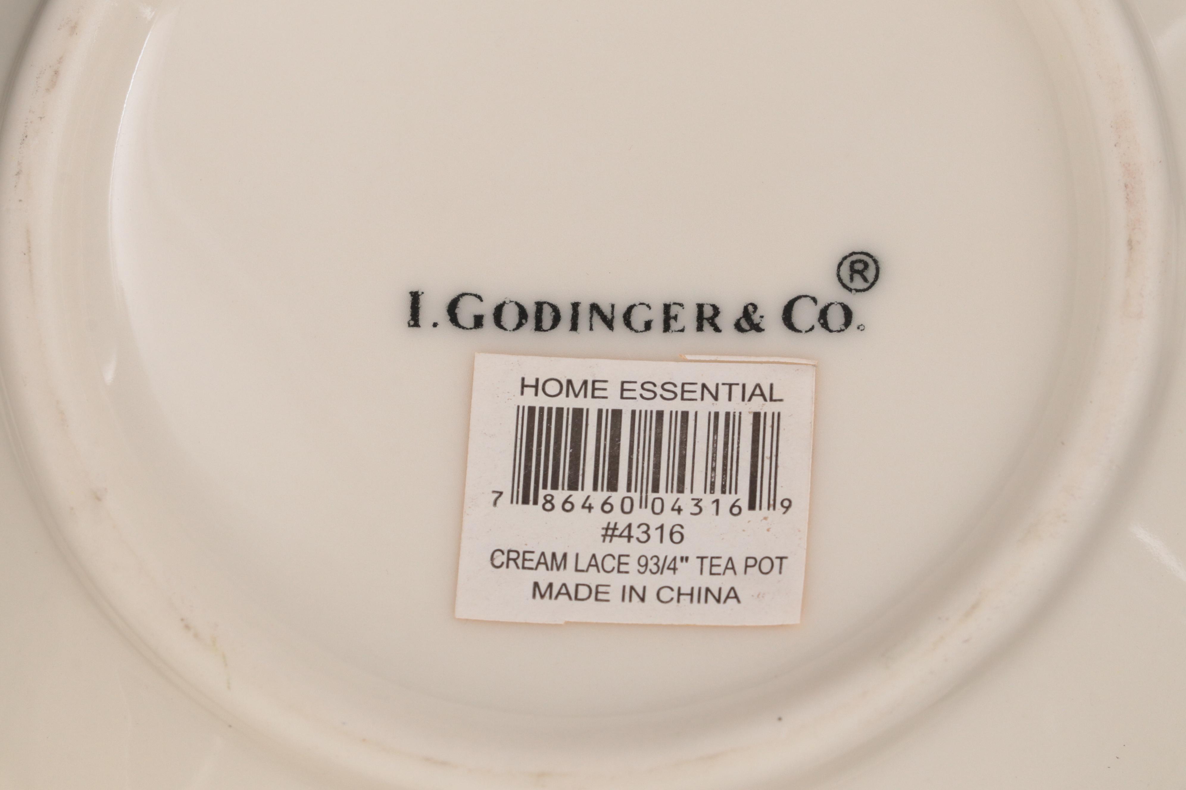 Wedgwood "Edme" Orange Bowl with "Queen's Plain" Plates and Other Tableware