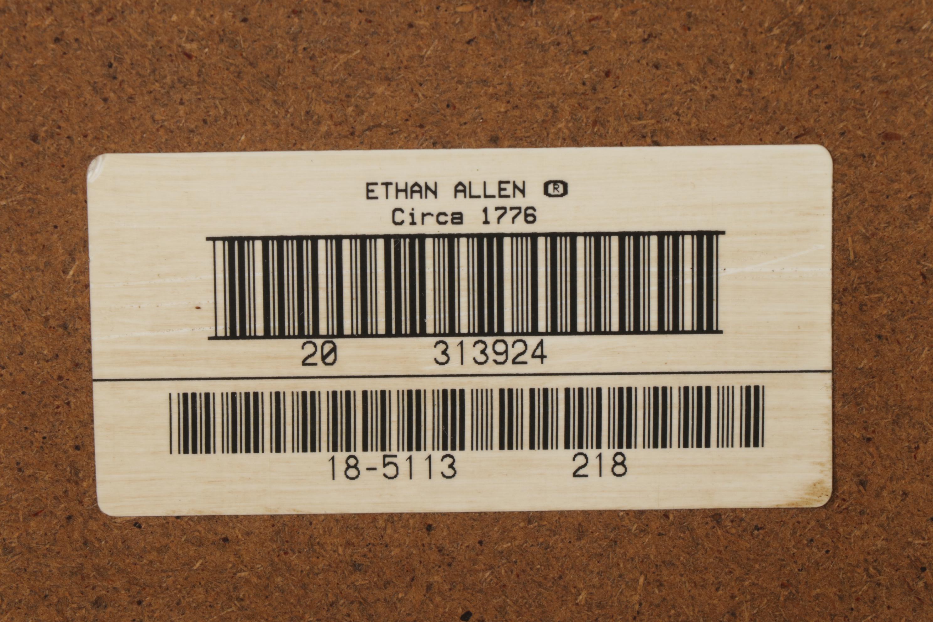 Ethan Allen "Circa 1776" Maple Dresser, Late 20th Century