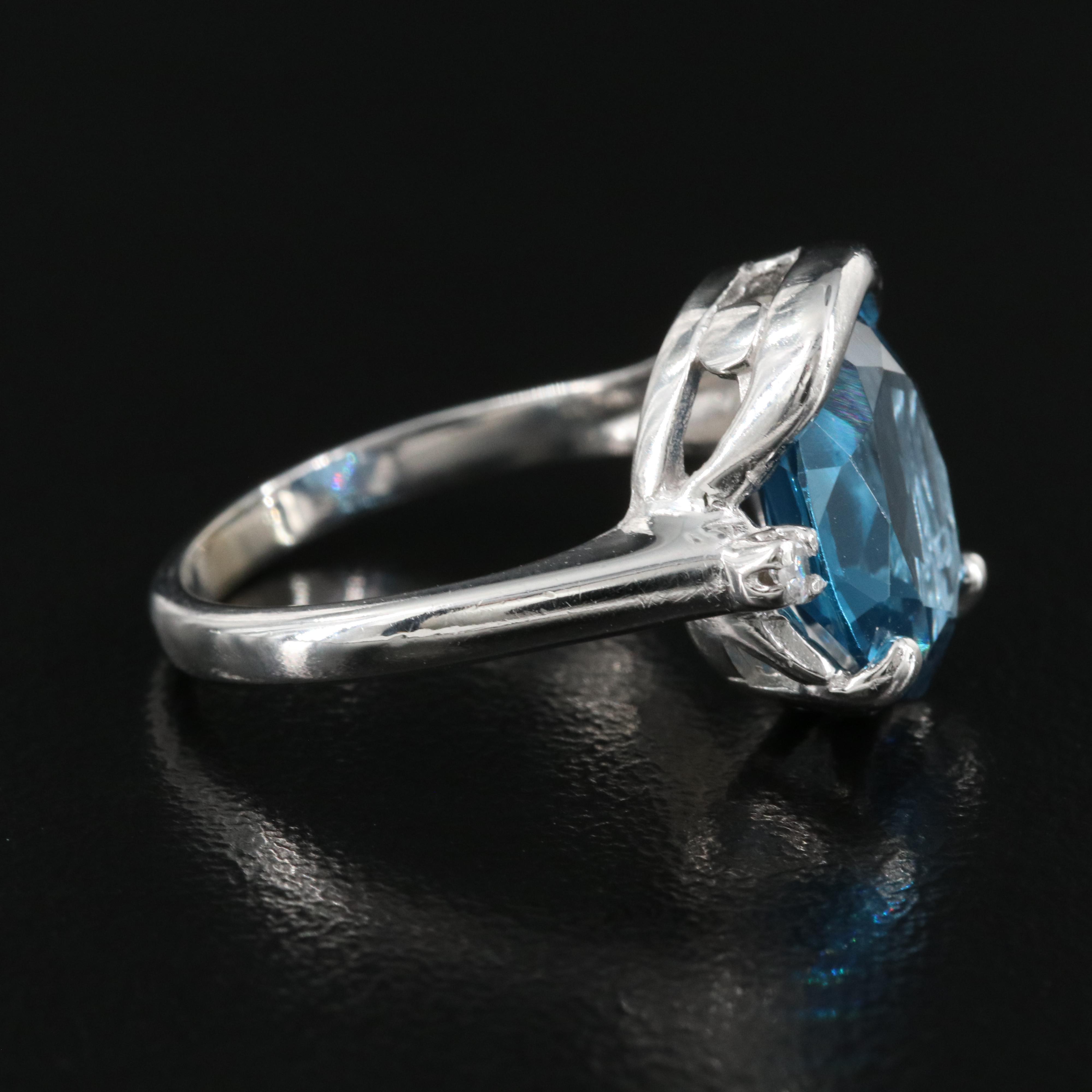 Dason 14K Spinel and Diamond Ring