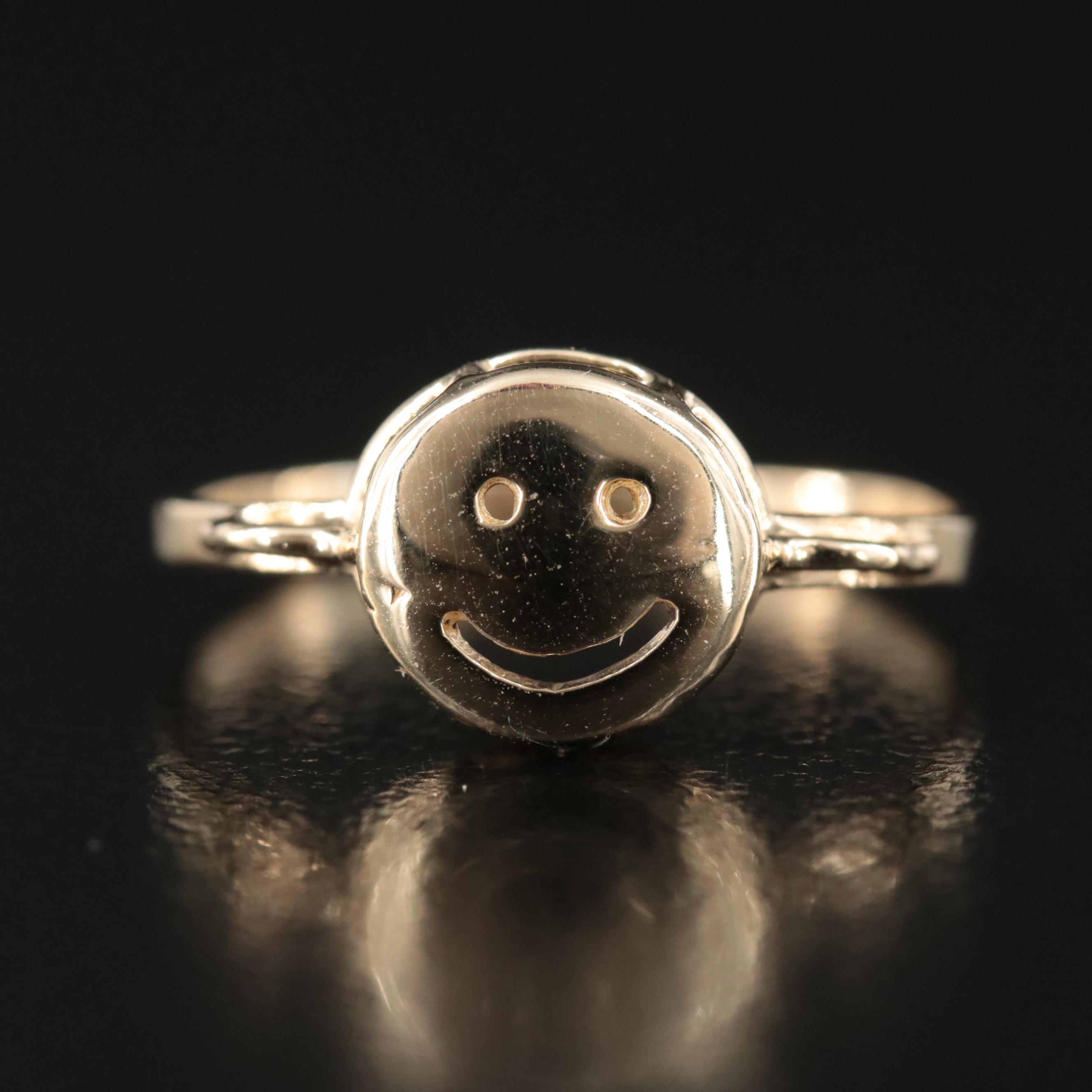 14K Smiley Face Ring