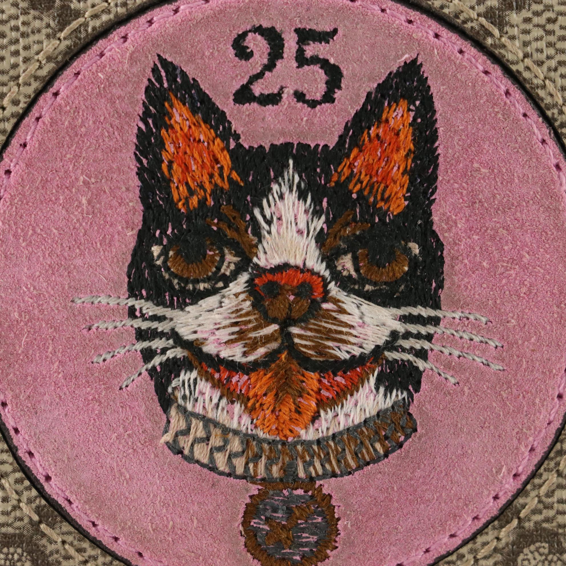 Gucci Bosco Patch Bifold Card Case Wallet in GG Supreme Canvas, Limited Edition