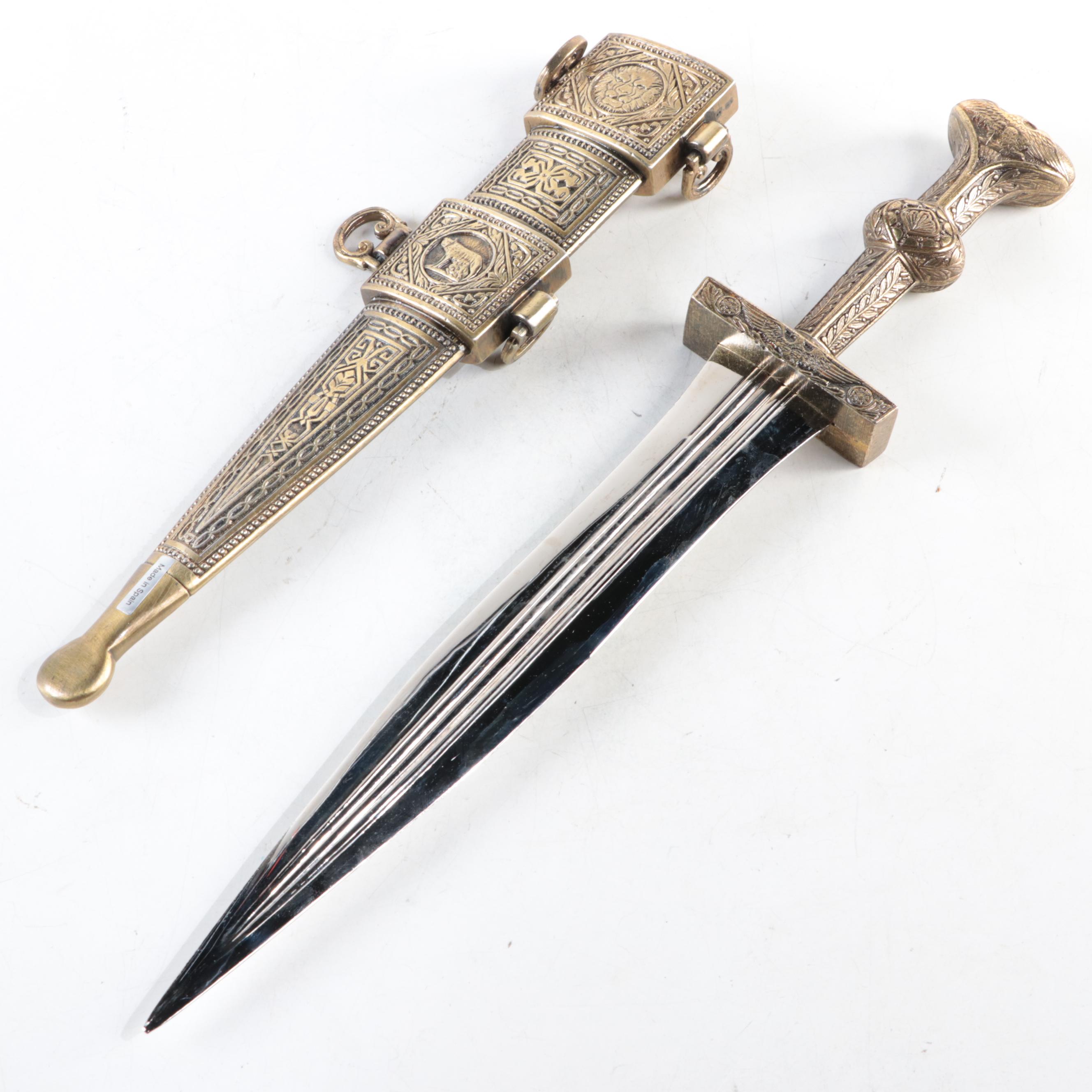Denix Replica Julius Caesar Roman Dagger and Ole Smokey Fixed Blade Knife