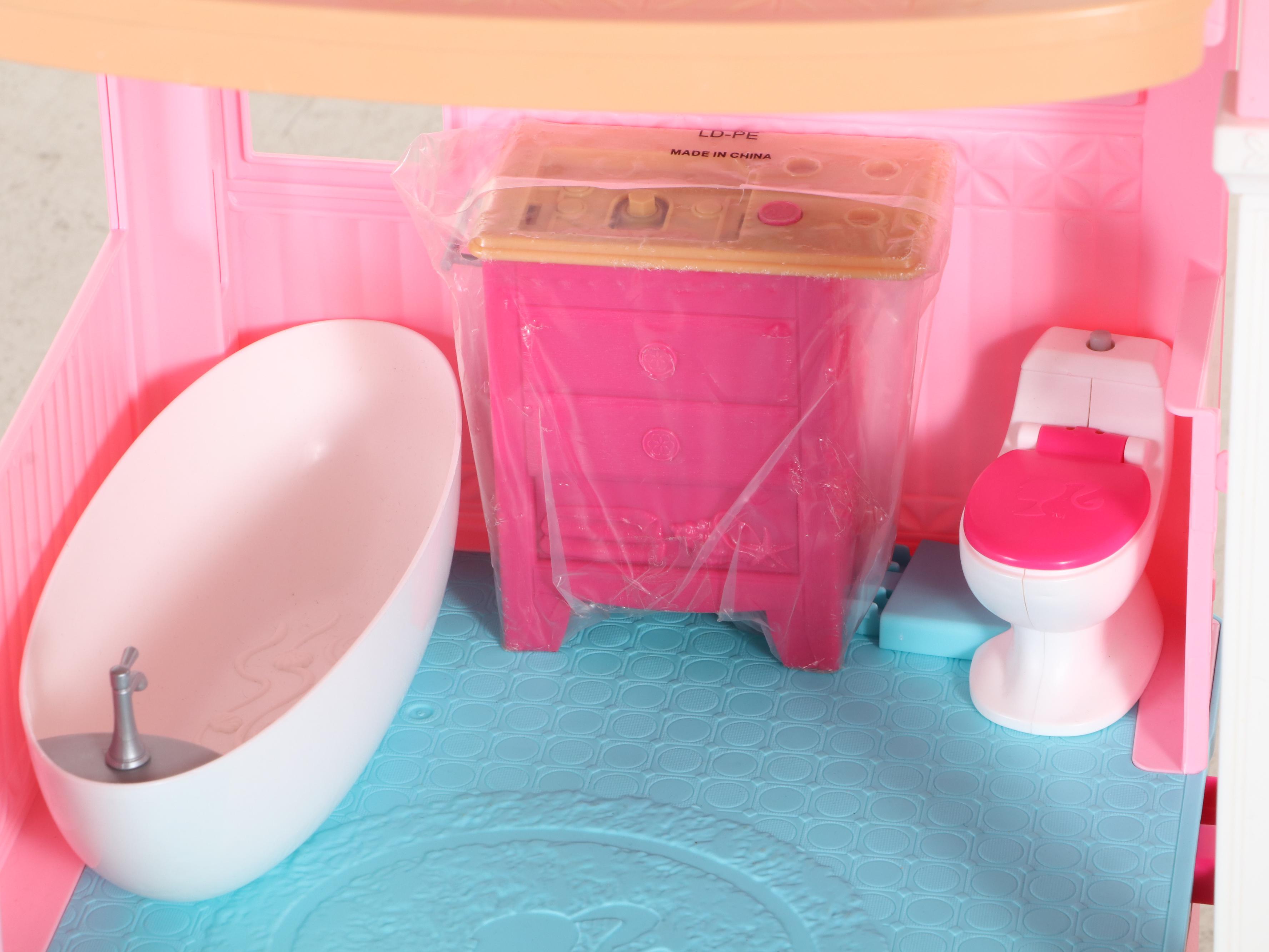 Mattel Barbie Dreamhouse Play Set, 2015