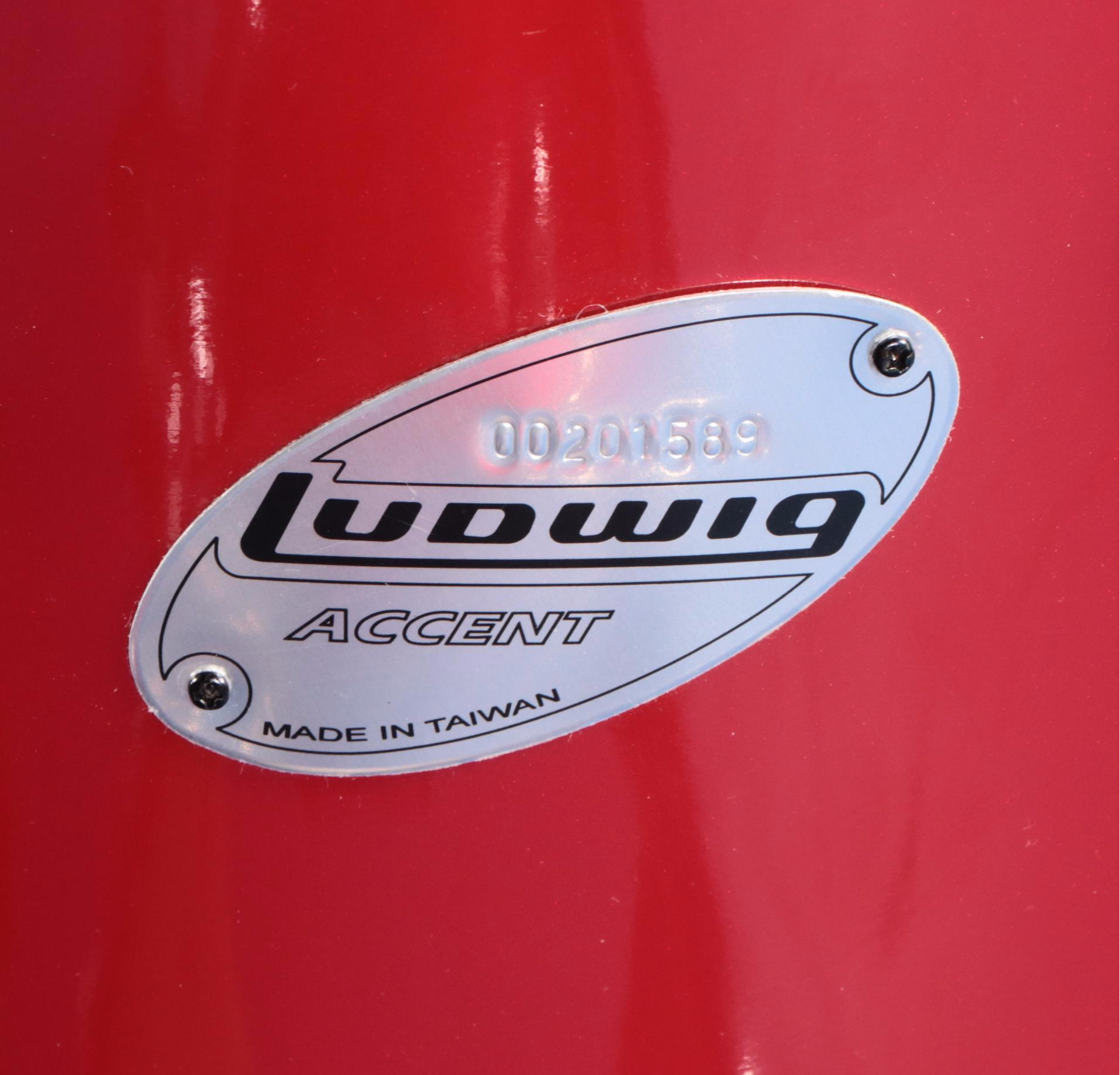 The White Stripes "The Hardest Button to Button" Ludwig Accent Drum Set