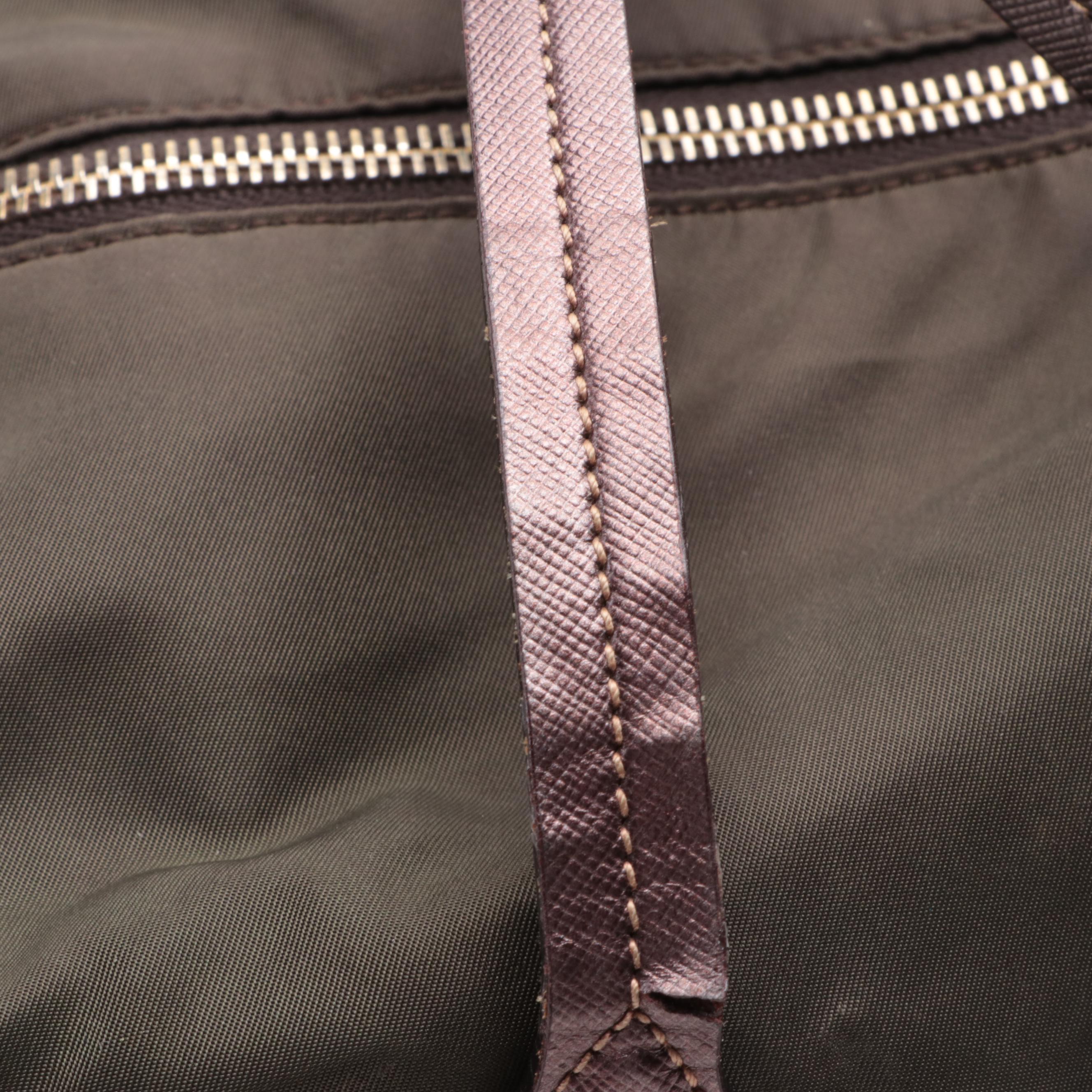 Prada Shoulder Bag in Green Tessuto Nylon with Saffiano Leather Trim