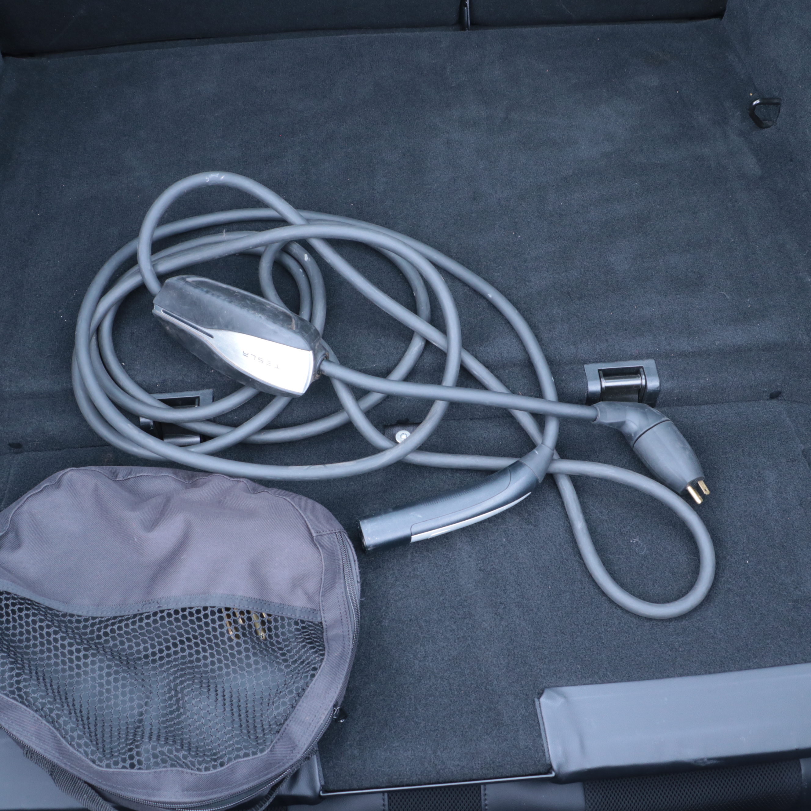 Jack White's 2013 Tesla Model S Performance