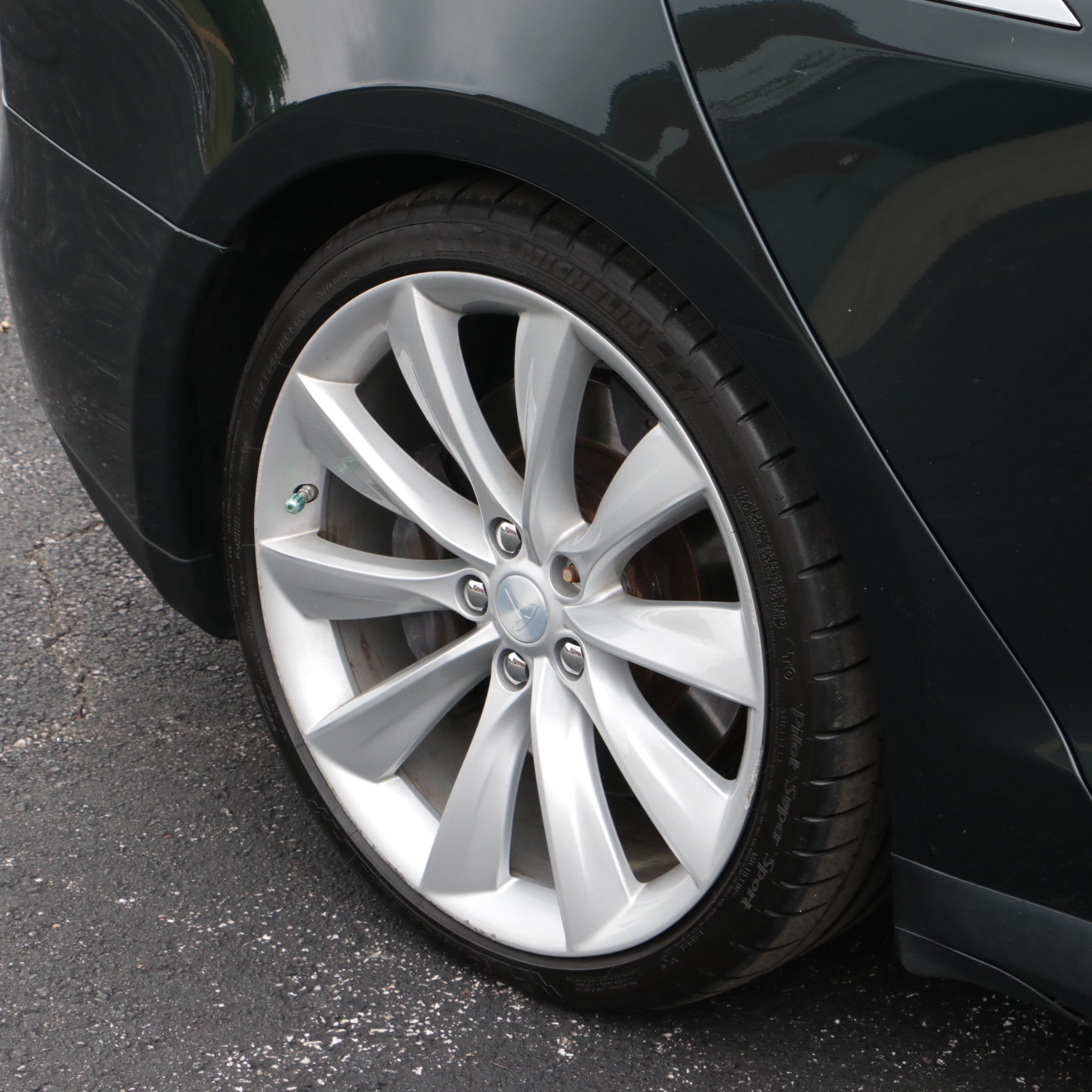 Jack White's 2013 Tesla Model S Performance