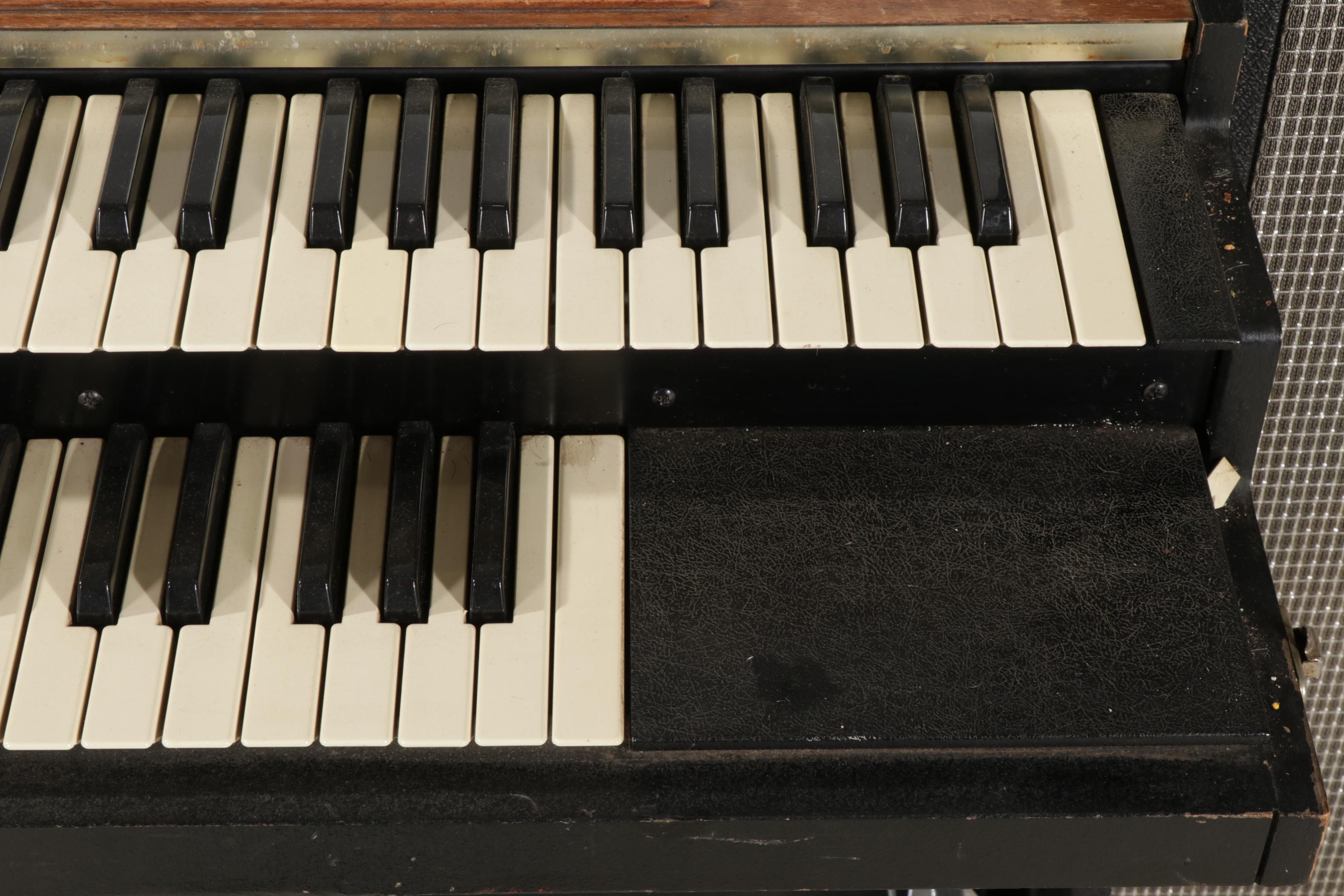 Hammond Porta-B Organ with Sunn Speakers, Amplifier, and Service Manual Copy