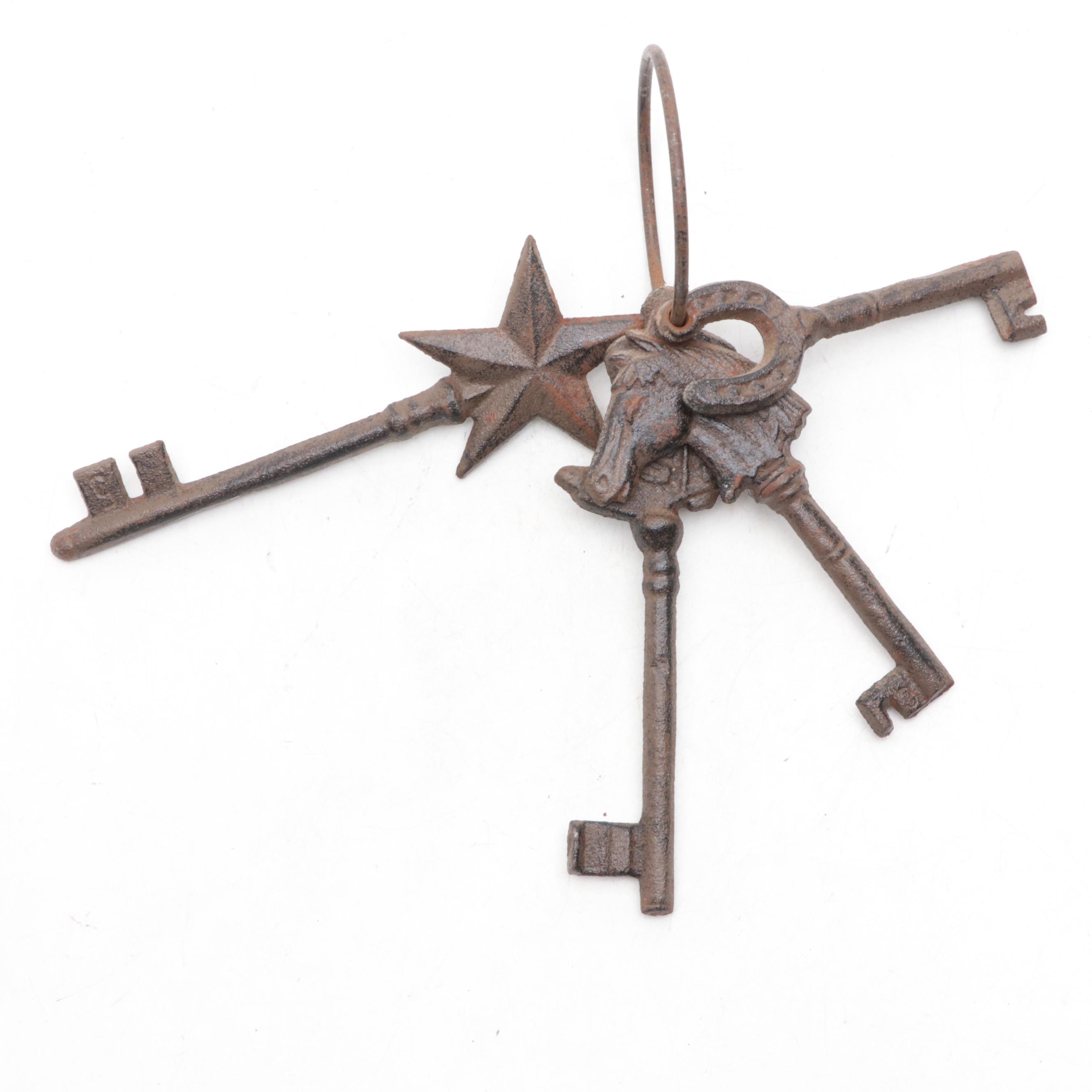Western Themed Cast Iron Decorative Skeleton Key Ring