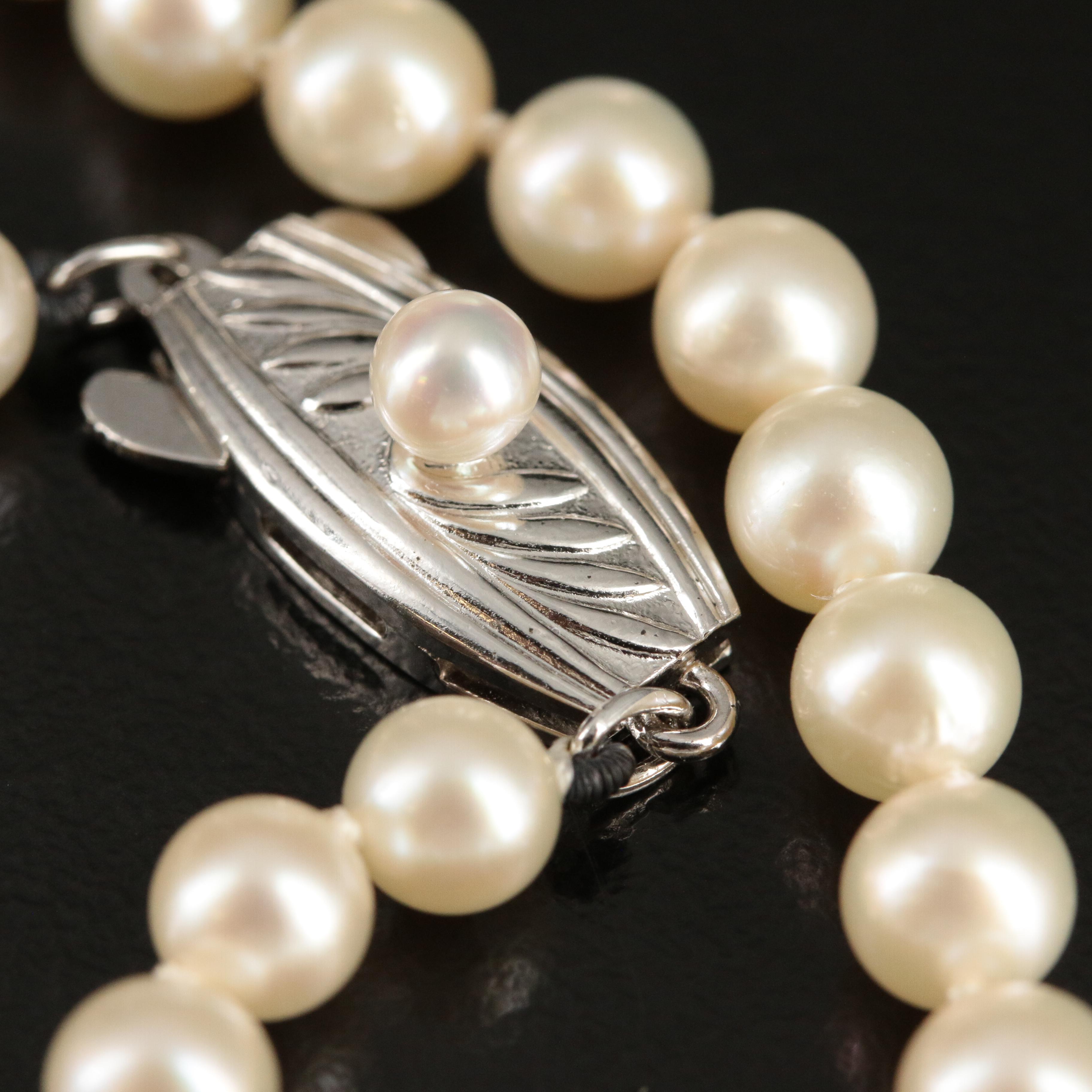 Vintage Mikimoto Pearl Bracelet