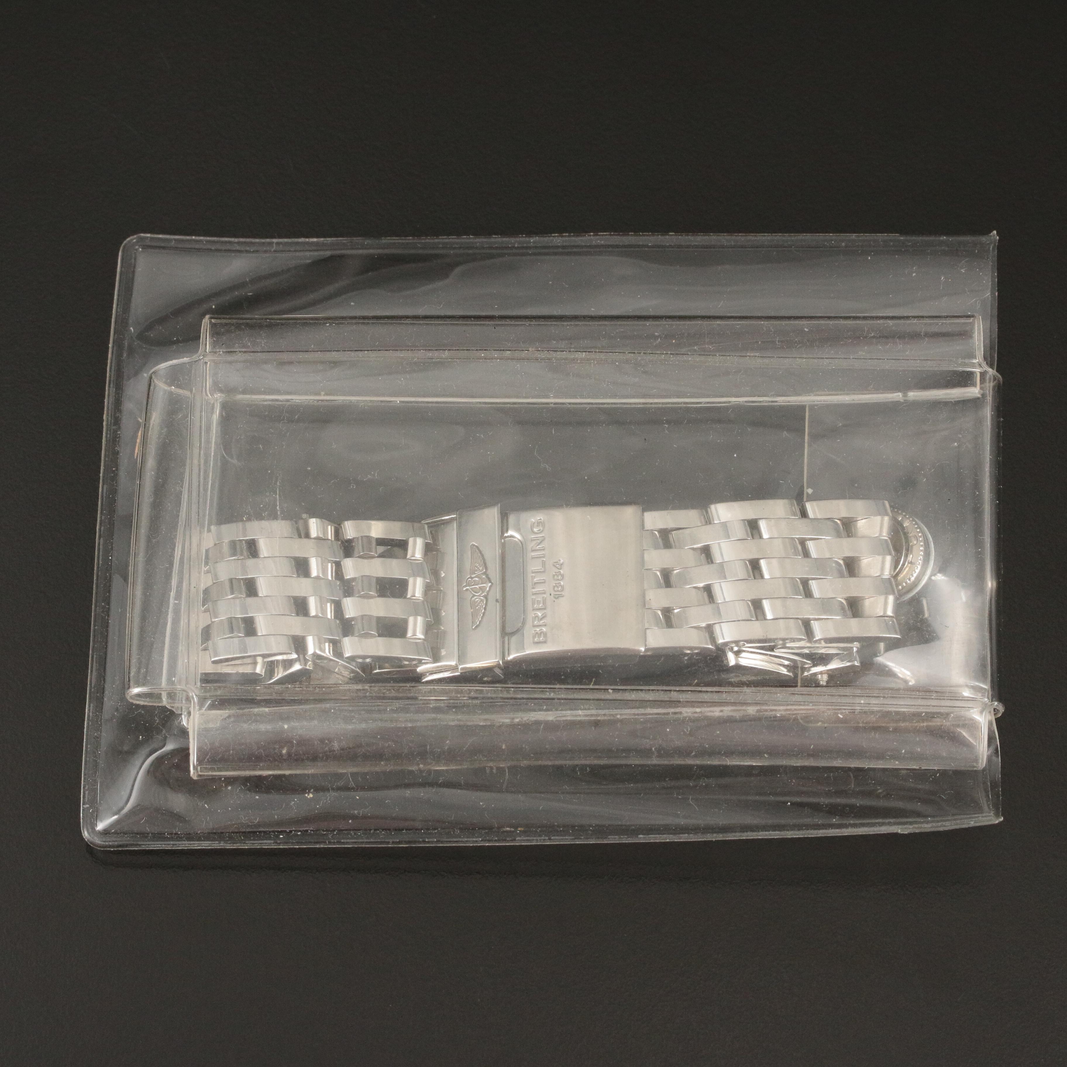 Breitling Navitimer 01 Chronometre Chronograph Watch