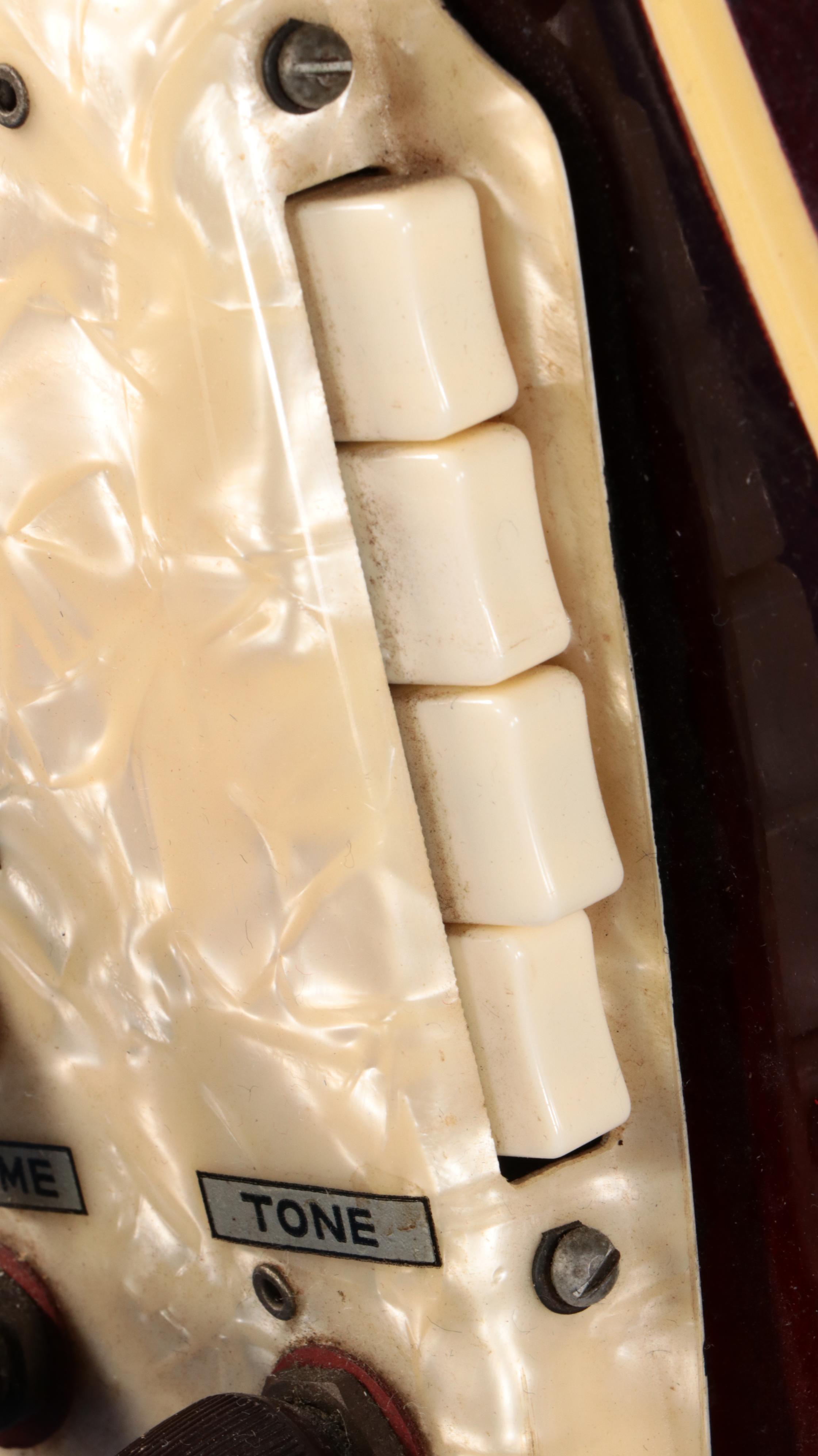 Jack White's Framus 5/59 Sorella Archtop Redburst Electric Hollow Body Guitar